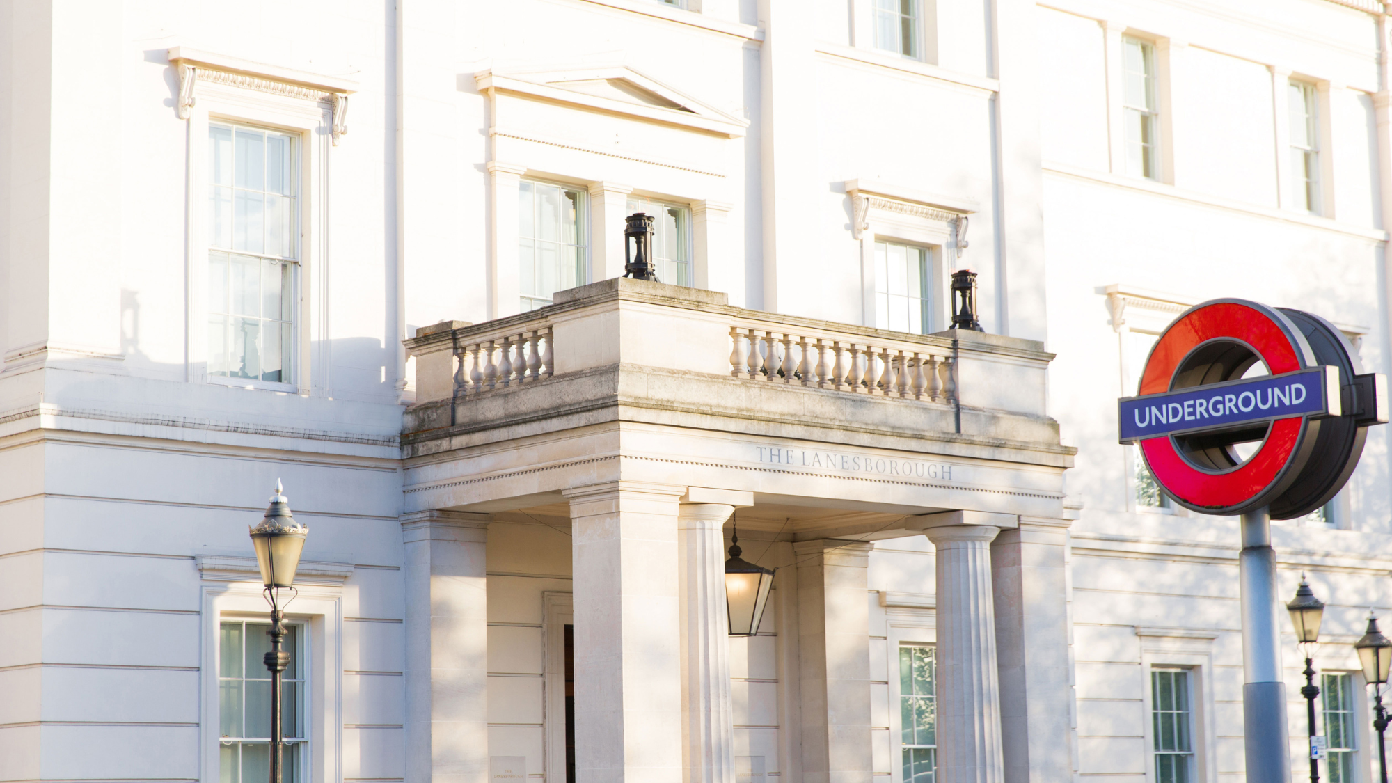 Huffman Travel Image - Lanesborough Exterior Hero Image