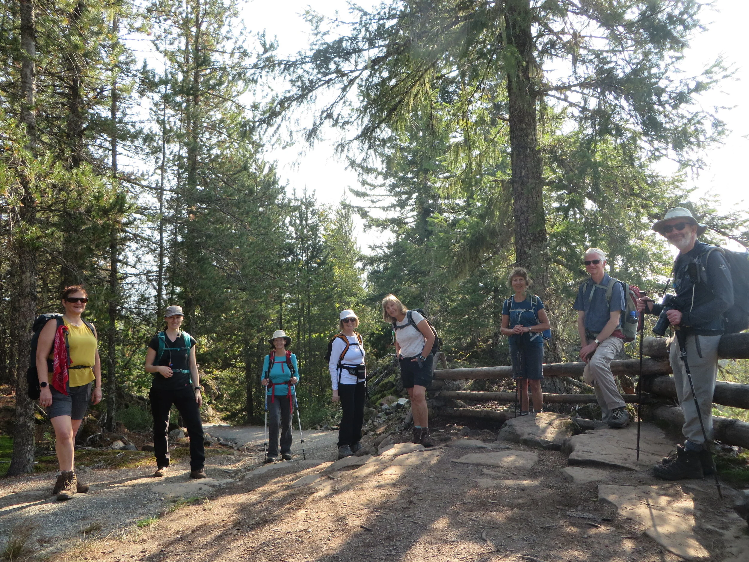 Self timer, all the team on Lava Lake loop