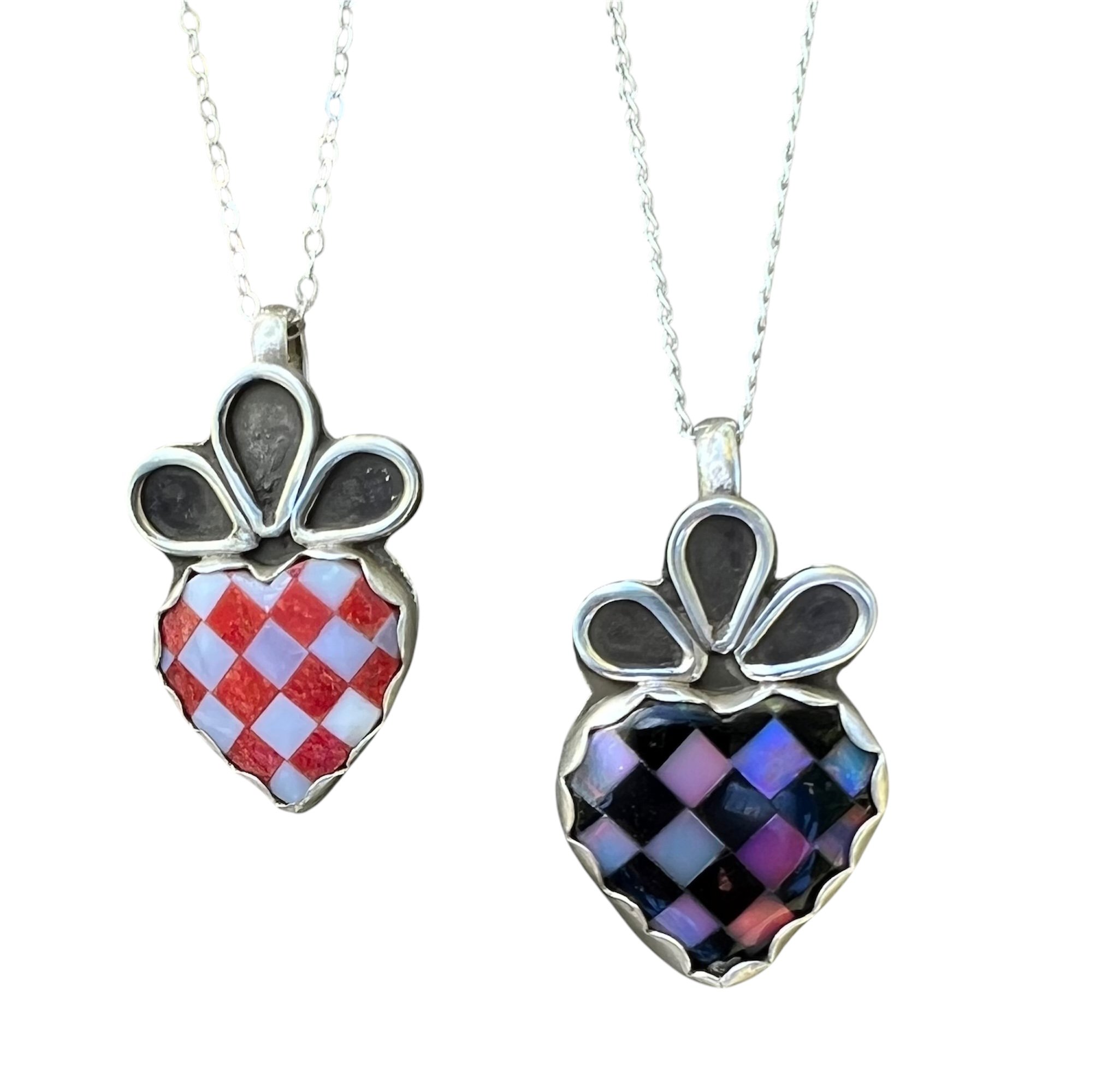 Checkered heart pendants