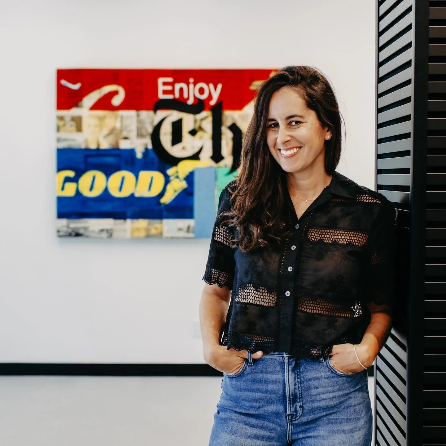 First day of December! ⏳⌛️
Whether life feels like it&rsquo;s slowing down or like the wheels are coming off, remember this: it&rsquo;s a season, not a forever.

Take a pause.
Carve out time for yourself. 
Be with the people who feel good to be aroun