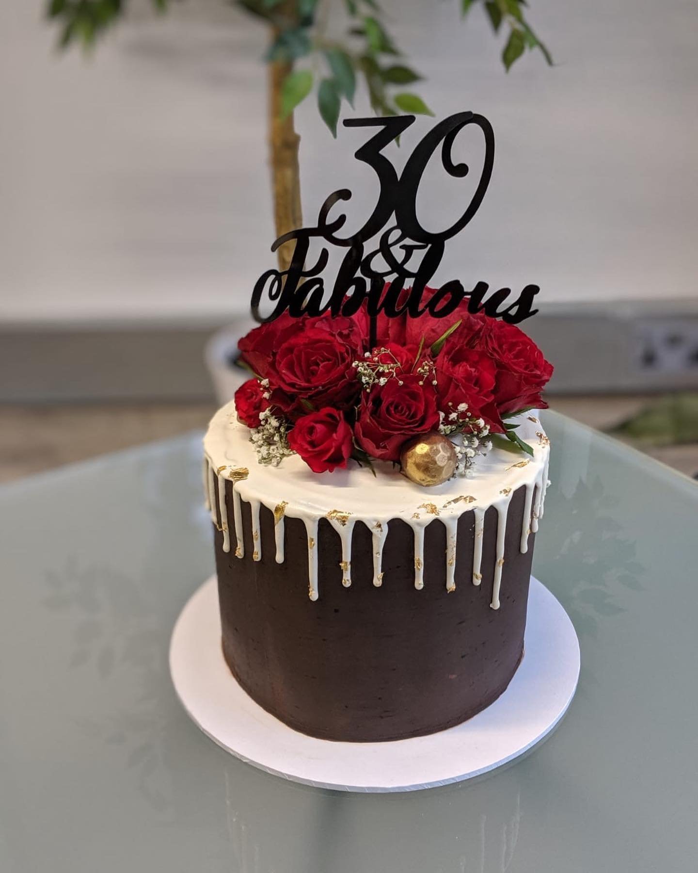 Happy Birthday Anca!! 🎉🥳 Thank you to @annawolanin for this incredible cake creation! .
.
.
.
.
#AnnasGotTalent #OfficeCelebrations #TastesAmazingToo