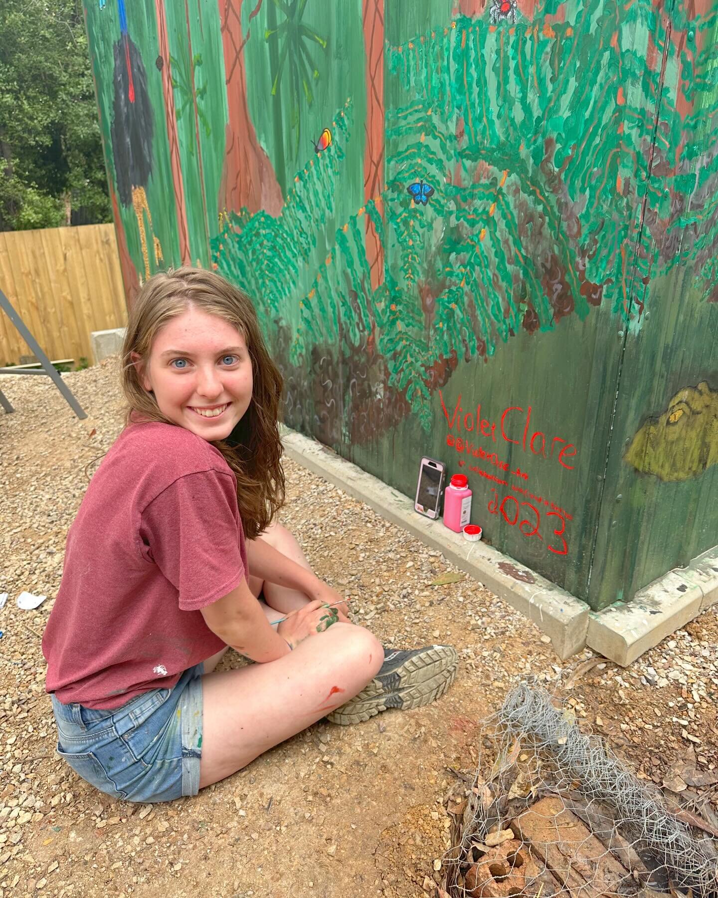 Our Aviary for Life student-led mural is complete! We have had a HUGE range of students help out along the journey to bring the vision to life. We have plenty more photos to come&hellip; 

We had a chat to Violet, one of the key drivers of this proje