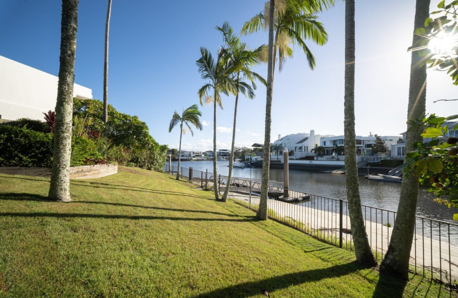 5 Florence Court, Surfers Paradise