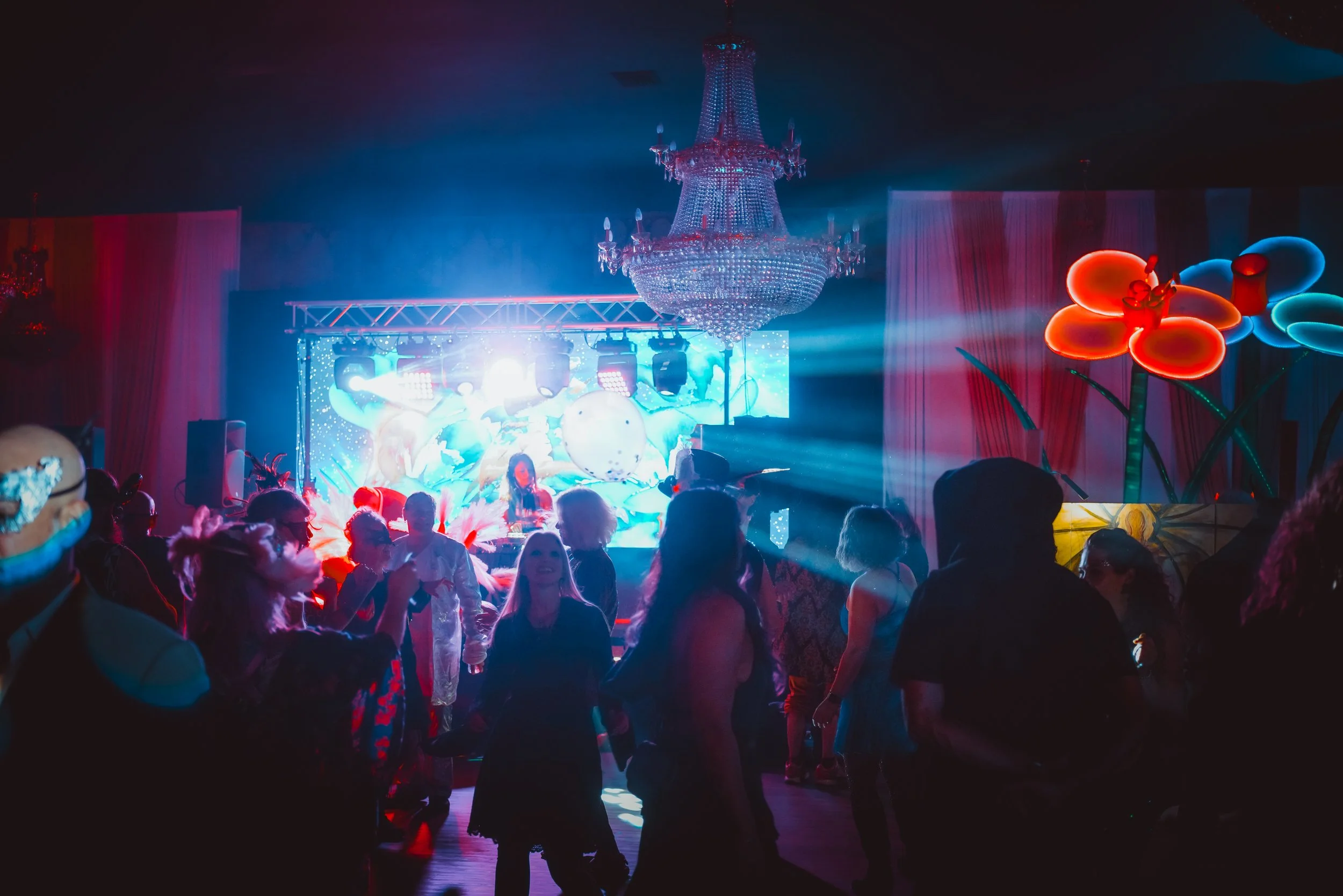 Where Shadows Dance-59.jpg