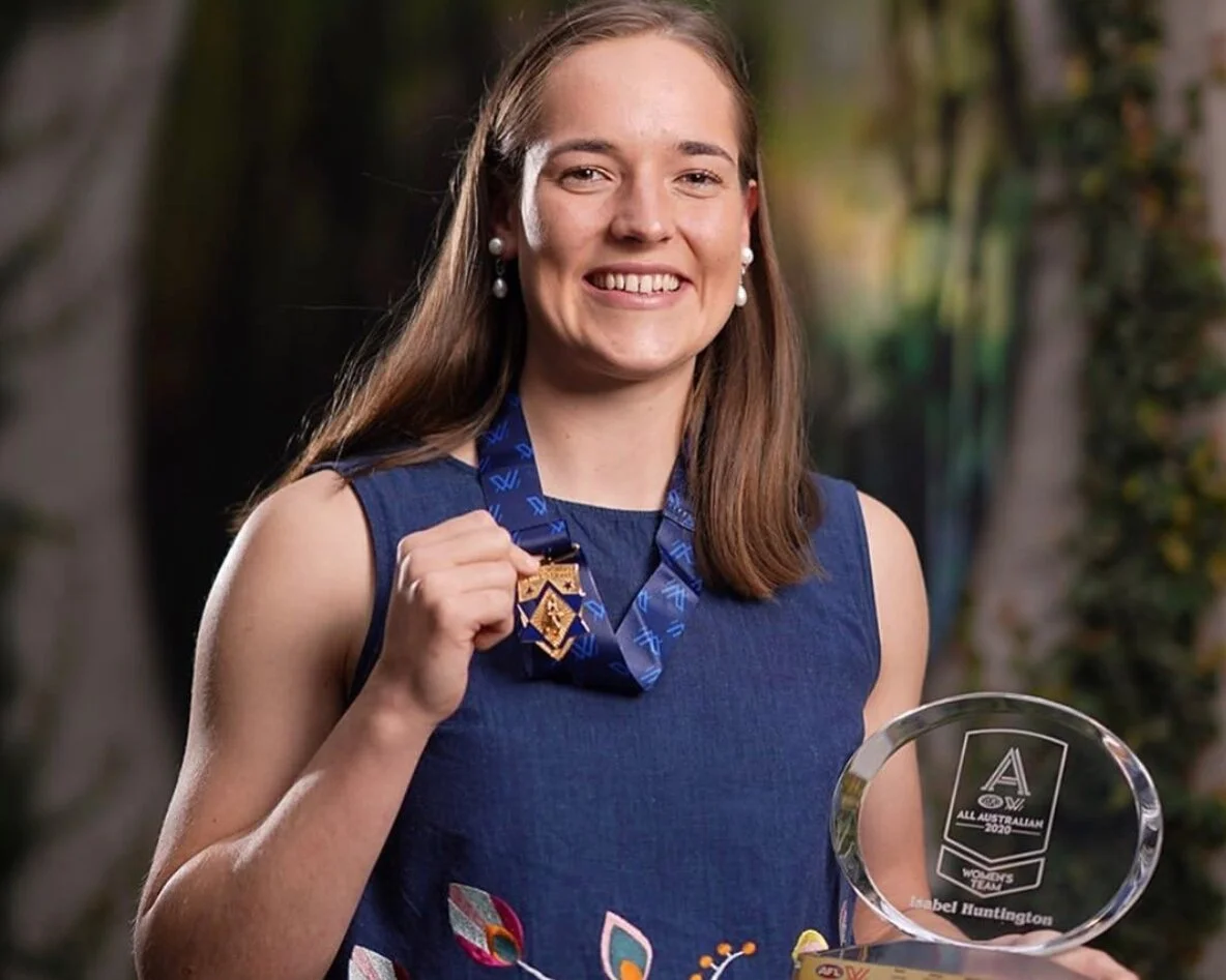 Izzy Huntington named Rising Star 