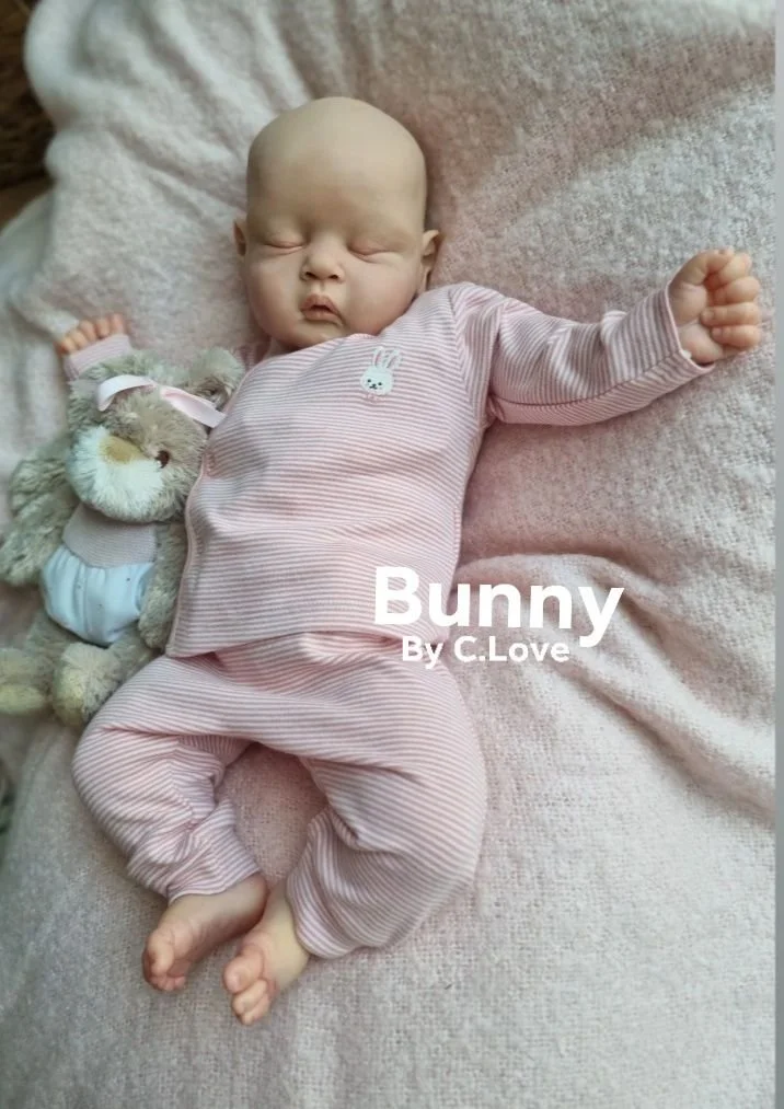 Bunny cassie love.jpg