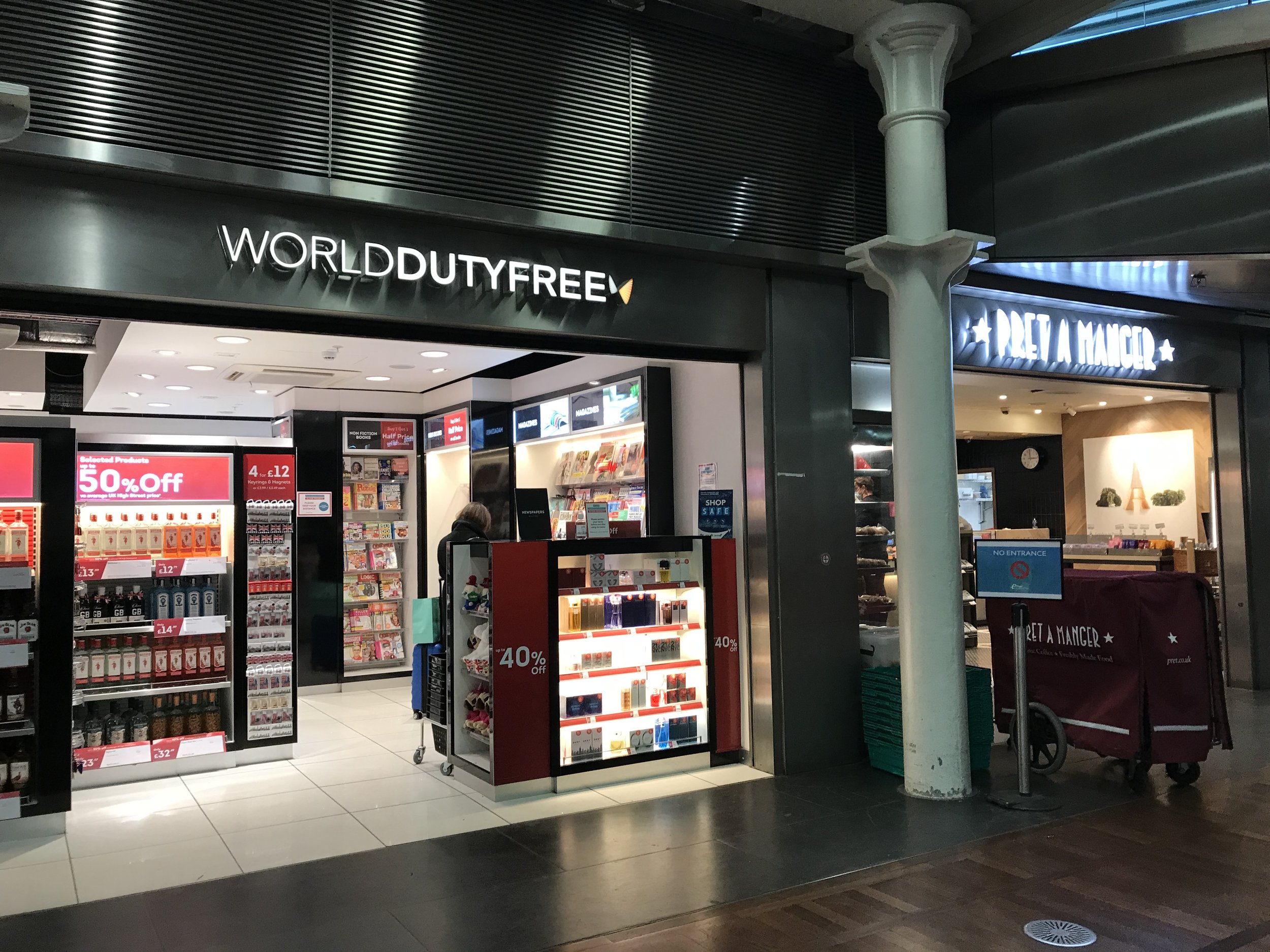 COME LUXURY SHOPPING WITH ME AT HEATHROW