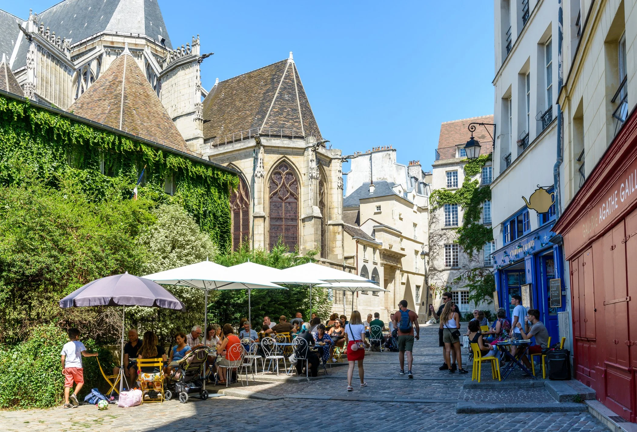 The most unique stores for shopping in Paris