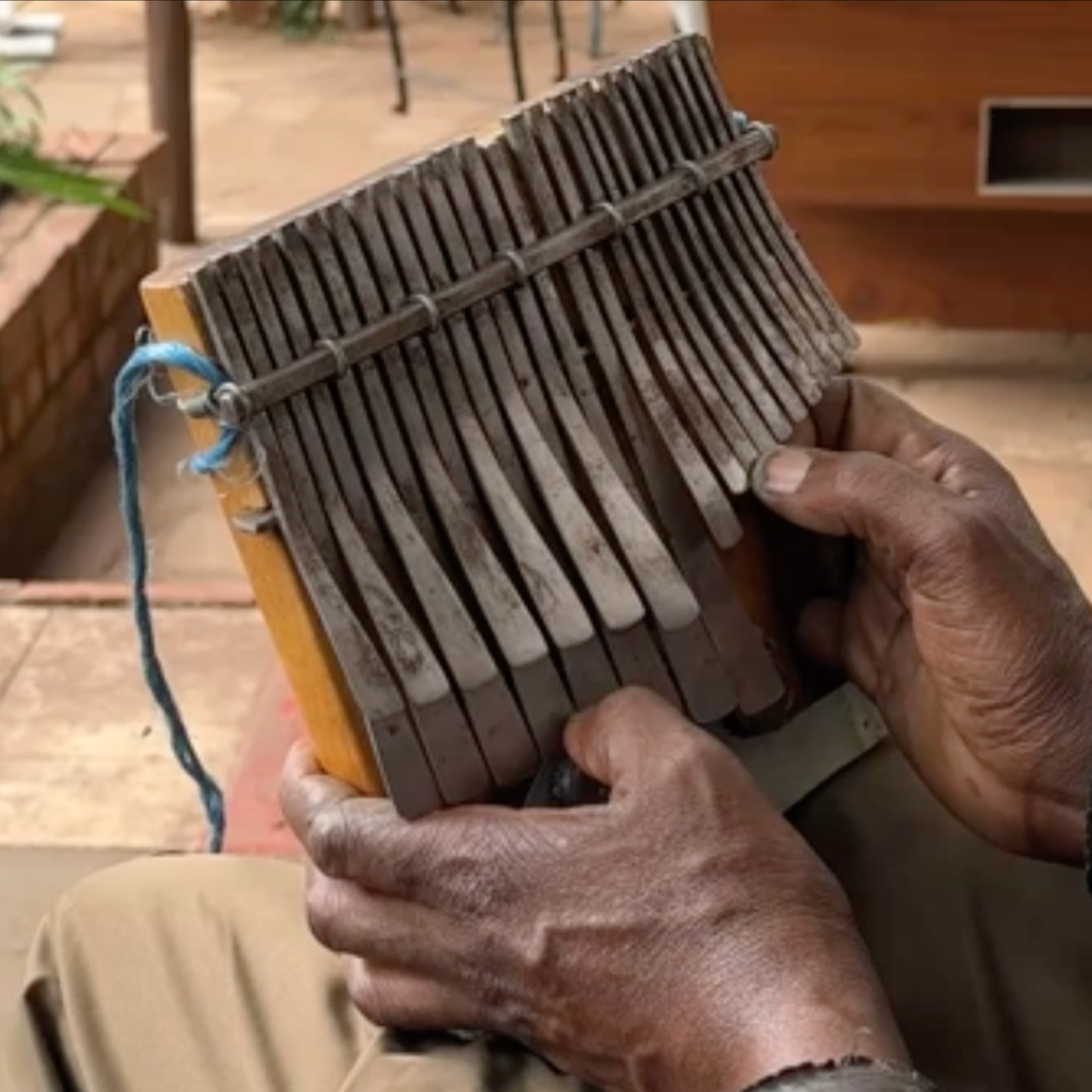 Killian Mujuru: Taireva - Mbira Video Lesson