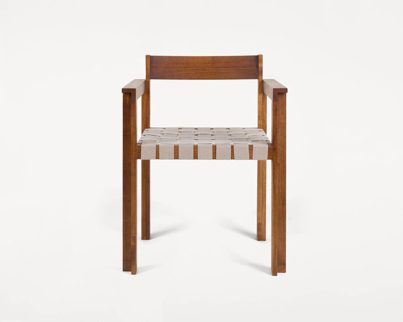 FRAMA-Symmetry-Armrest-Chair-Packshot-2.jpg
