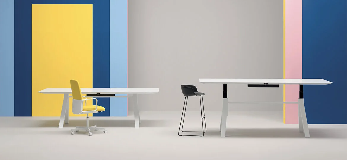 Arki-Table_.jpg