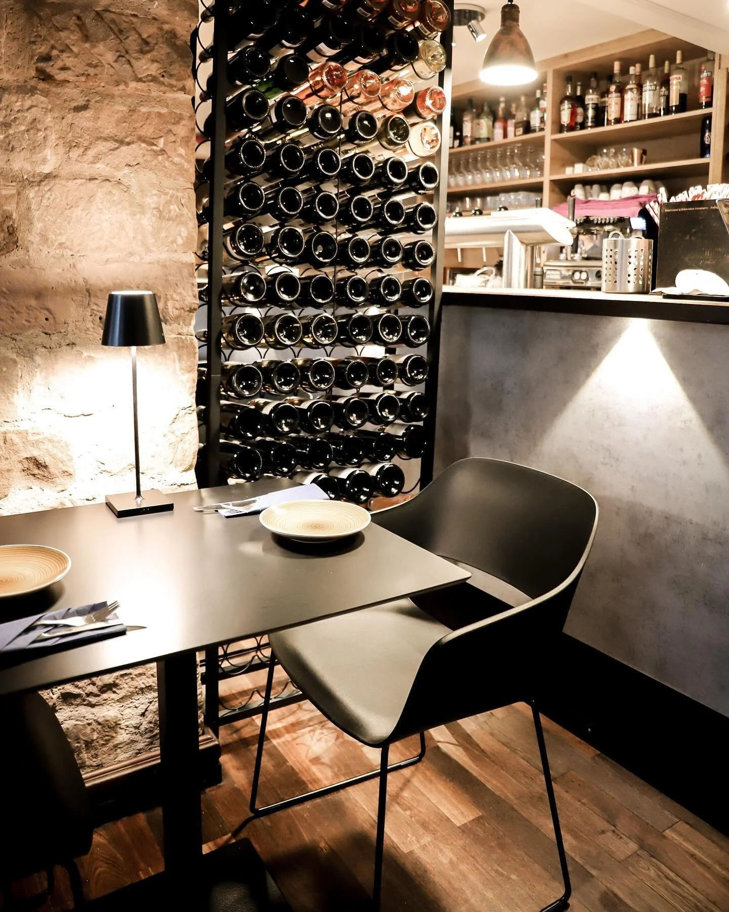 Where comfort meets design.🍷

Project: Capella