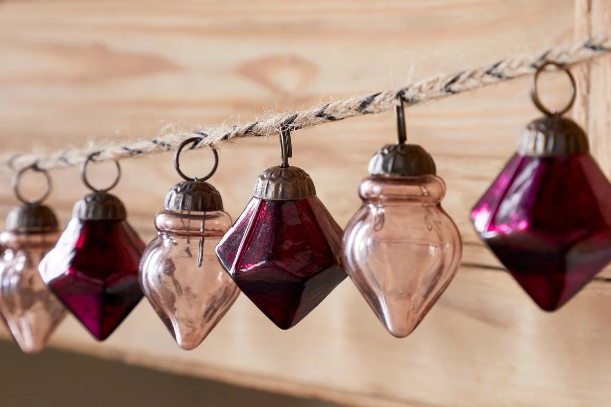 EG33-EG3301-Ekiti Bauble Garland-Ruby and Copper-Nkuku-3-1200px.jpg