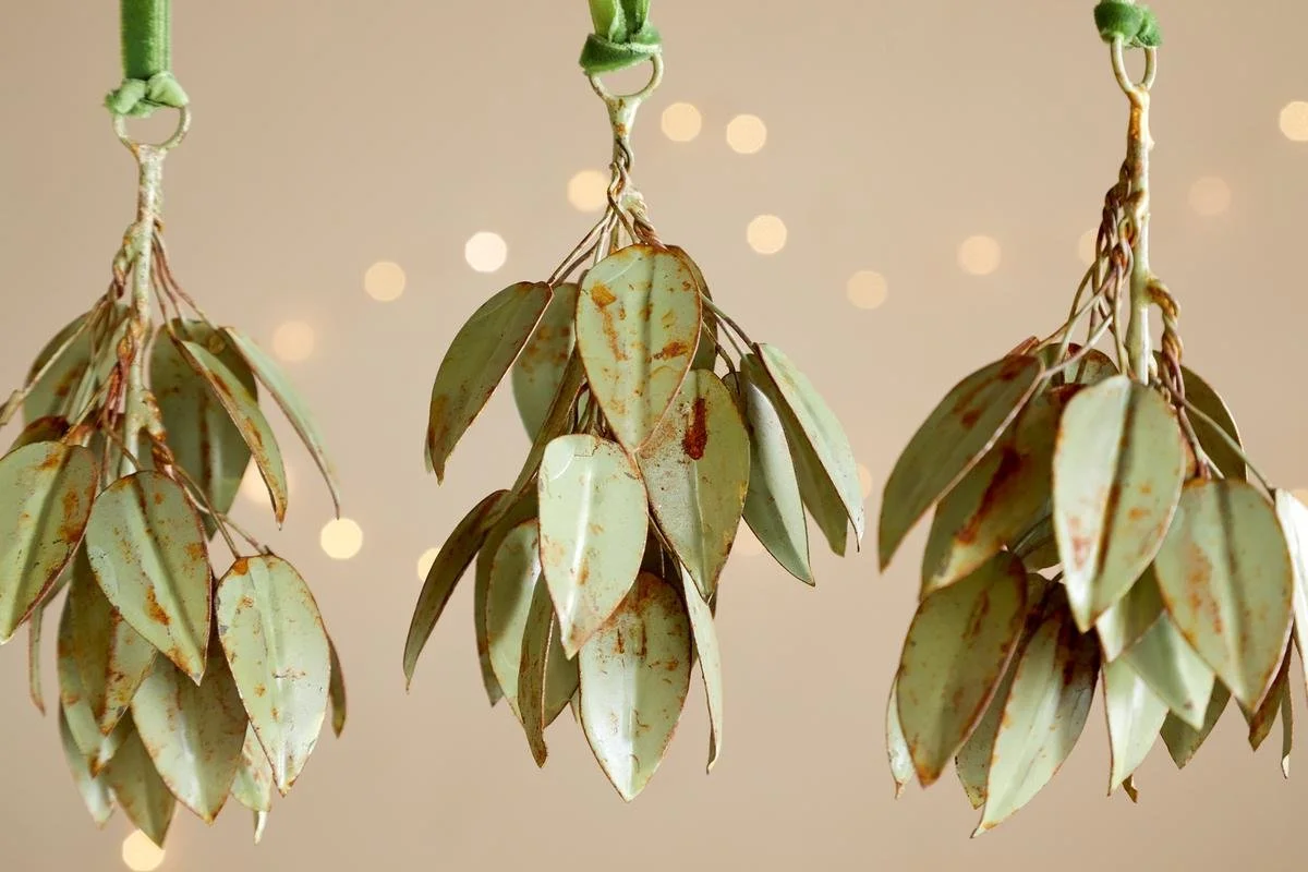 GB10-GB1001-Geeti Baubles-Soft Green-set of 4-nkuku-2-1200px.jpg