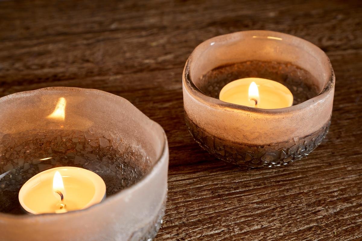 NP59222-NP59171-Riyara Recycled Glass Tealights - Silver Sparkle - Set of 2-nkuku-4-1200px.jpg