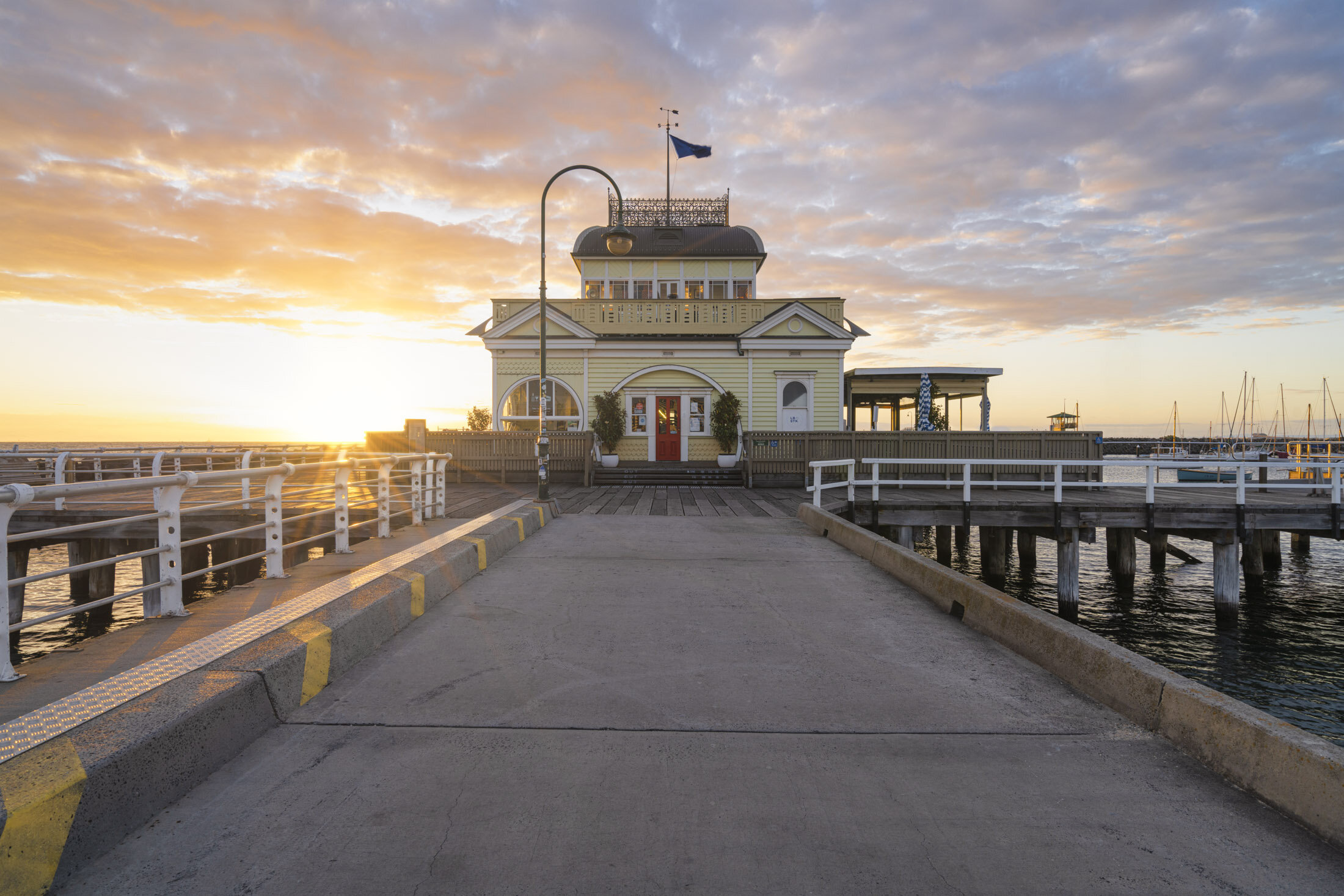 St Kilda Pier.jpg