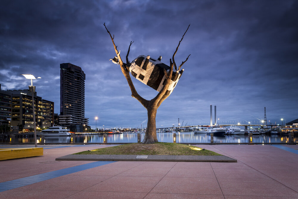 Docklands-cow.jpg