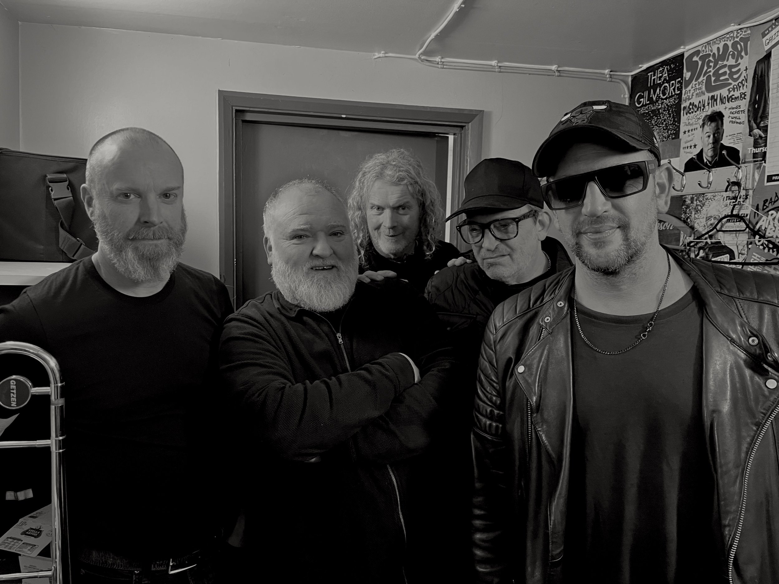 Dodgy Play Nottingham - NottsRocks