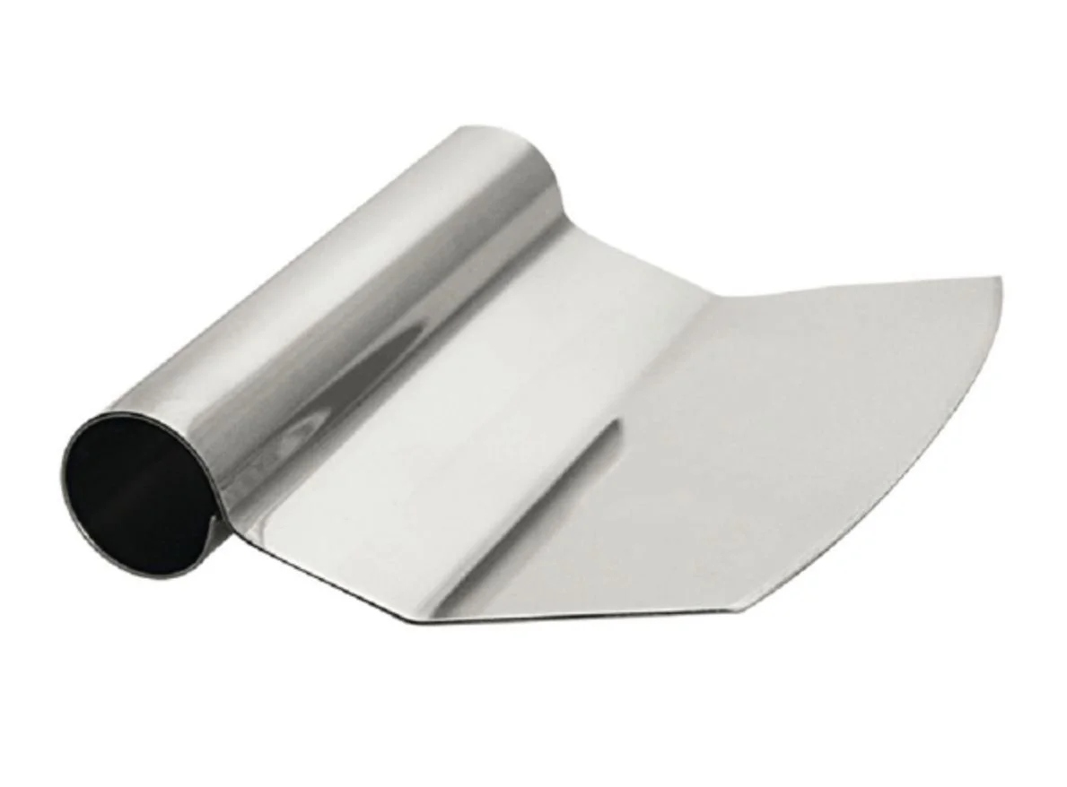 Chocolate Grater Oblique - With a smooth, round handle and tough stainless steel construction, this chocolate grater is both comfortable to hold and highly durable. Grate chocolate, truffles and nuts with ease thanks to this flat grater with oblique 