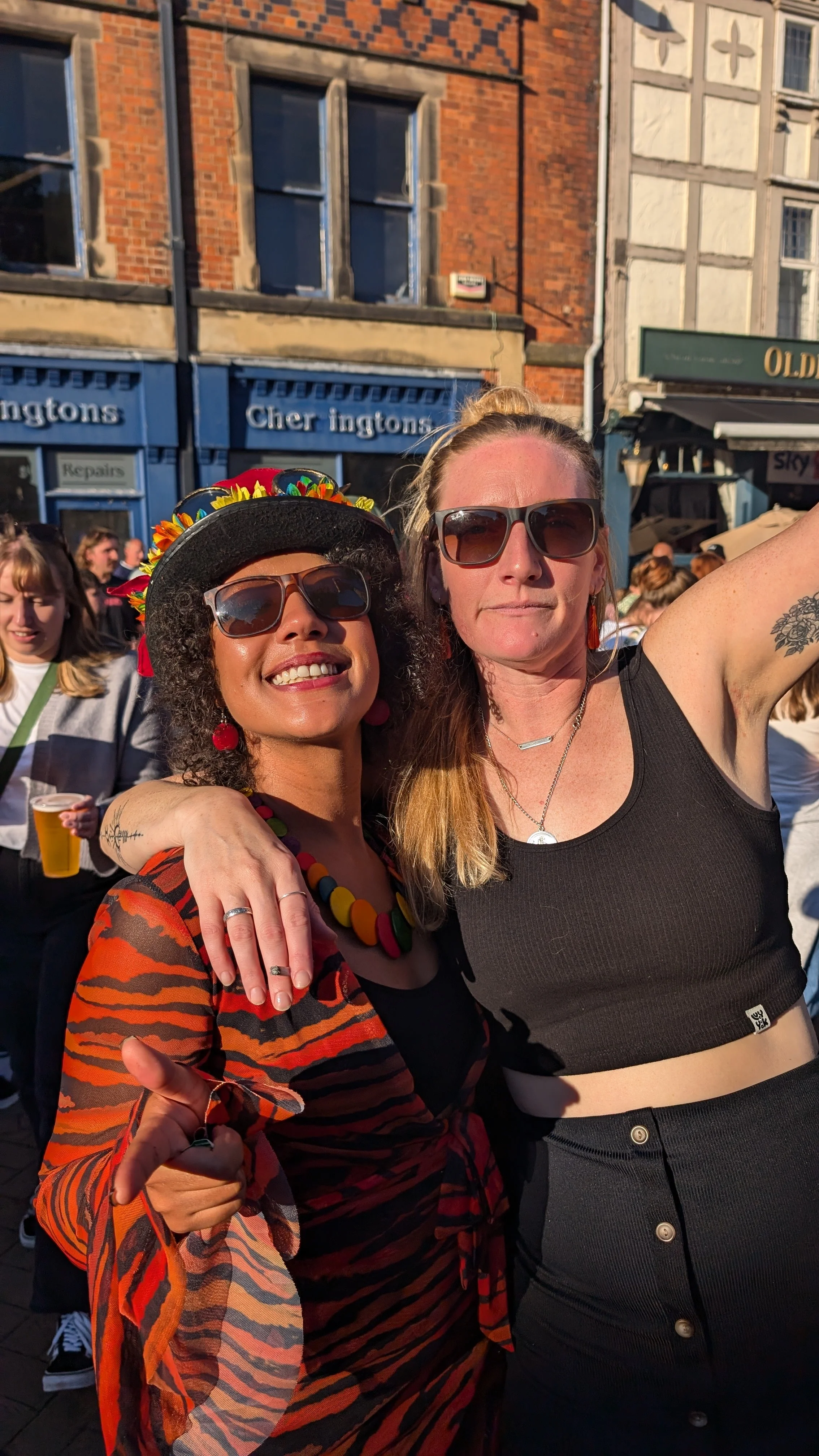 Jinx and Baines at Sonic Boom