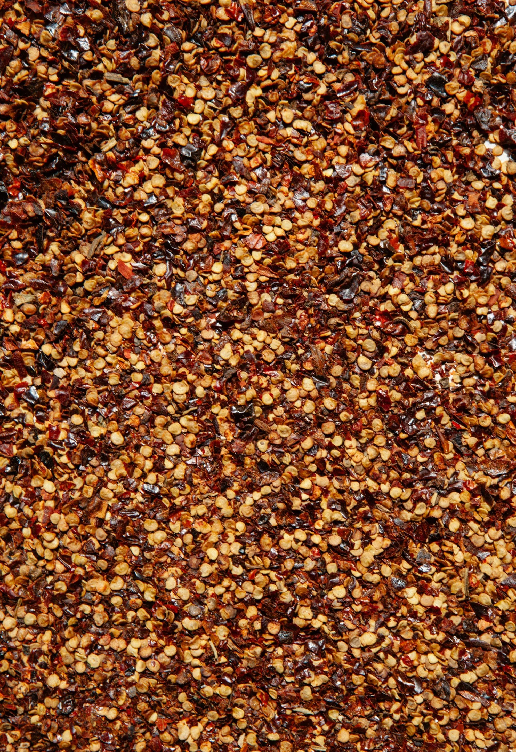 daphnis_and_chloe_smoked_chili_flakes_loose.jpg