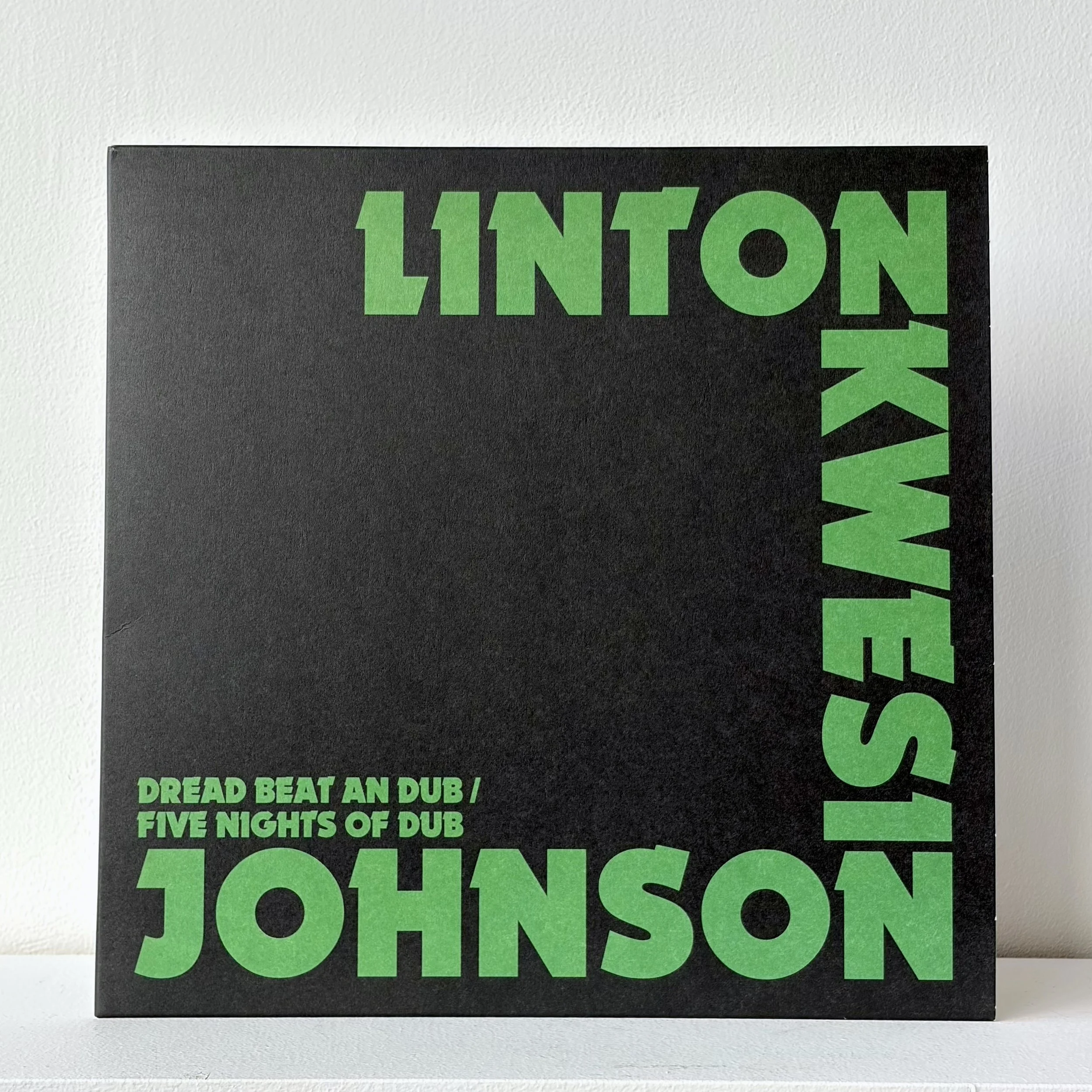 LKJ Dread Beat an Dub 10" FRONT .jpg