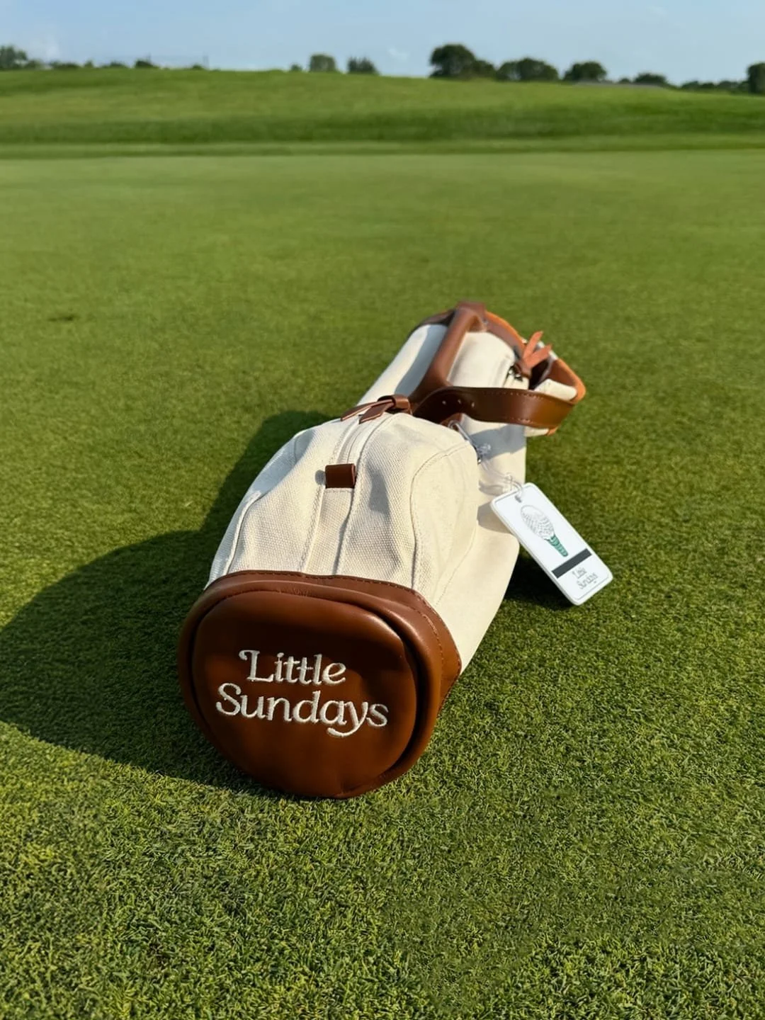 Growth while staying true to your _why&hellip; 𝘵𝘩𝘪𝘴 𝘪𝘴 _where the magic happens. ✨
 
 
Since relaunching @𝗹𝗶𝘁𝘁𝗹𝗲𝘀𝘂𝗻𝗱𝗮𝘆𝘀𝗴𝗼𝗹𝗳, the brand&rsquo;s done more than grow&mdash;it&rsquo;s 𝘨𝘭𝘰𝘸𝘦𝘥 𝘶𝘱. From stronger positioning to