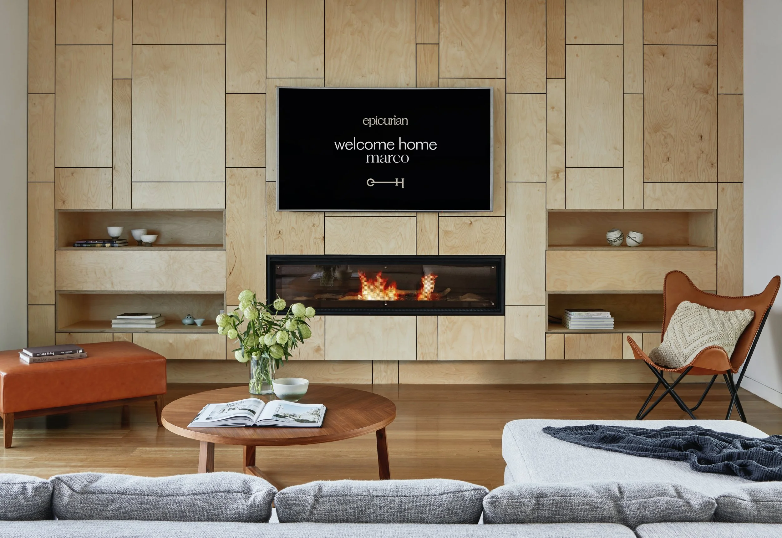 Room TV - 1.jpg