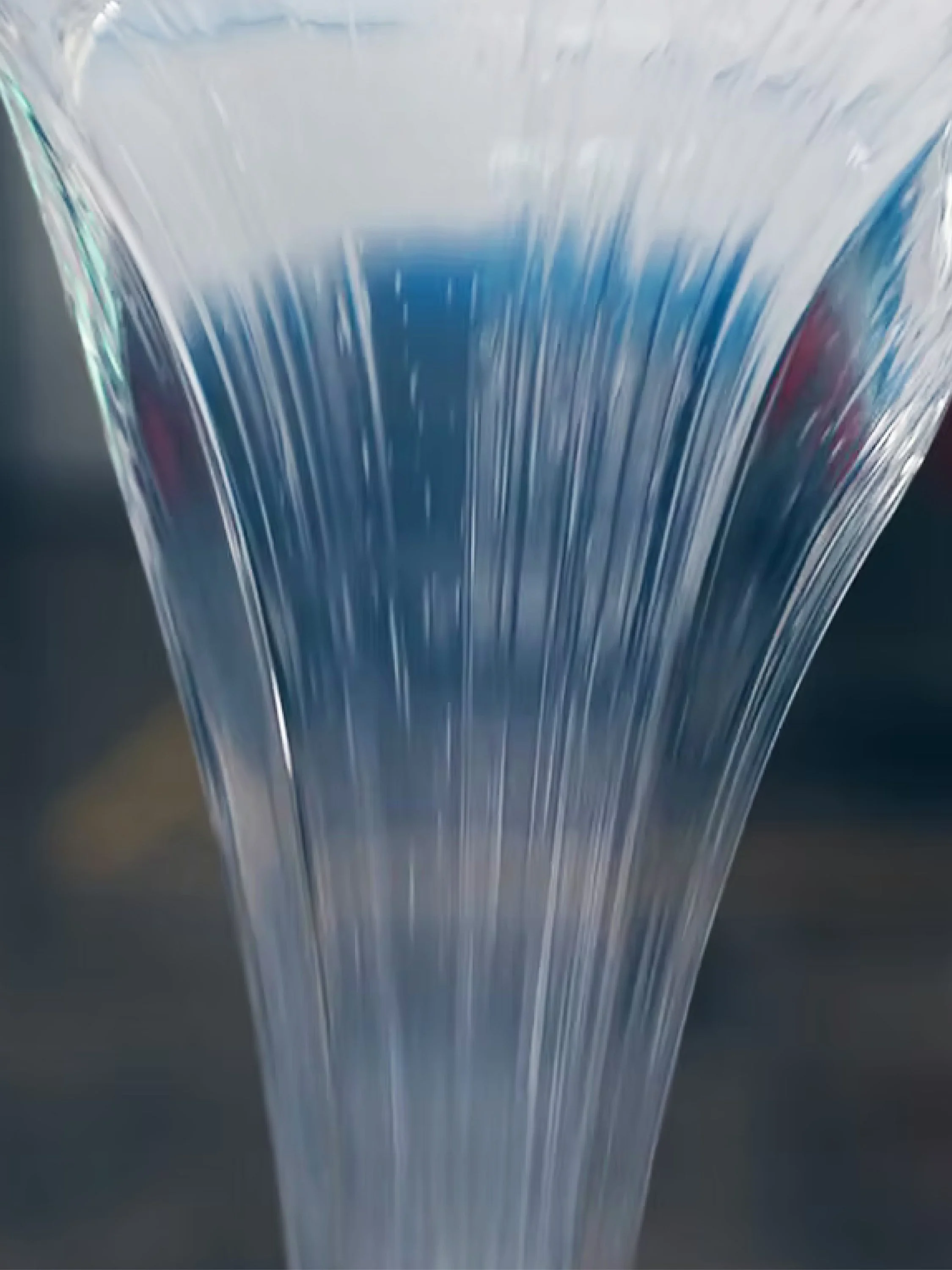 ppp-28-liquid-silicone-pour-macro.jpg
