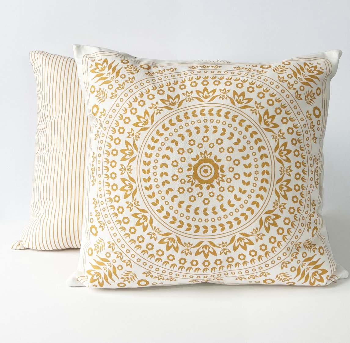 Pillow Cover- Concentric Fronds