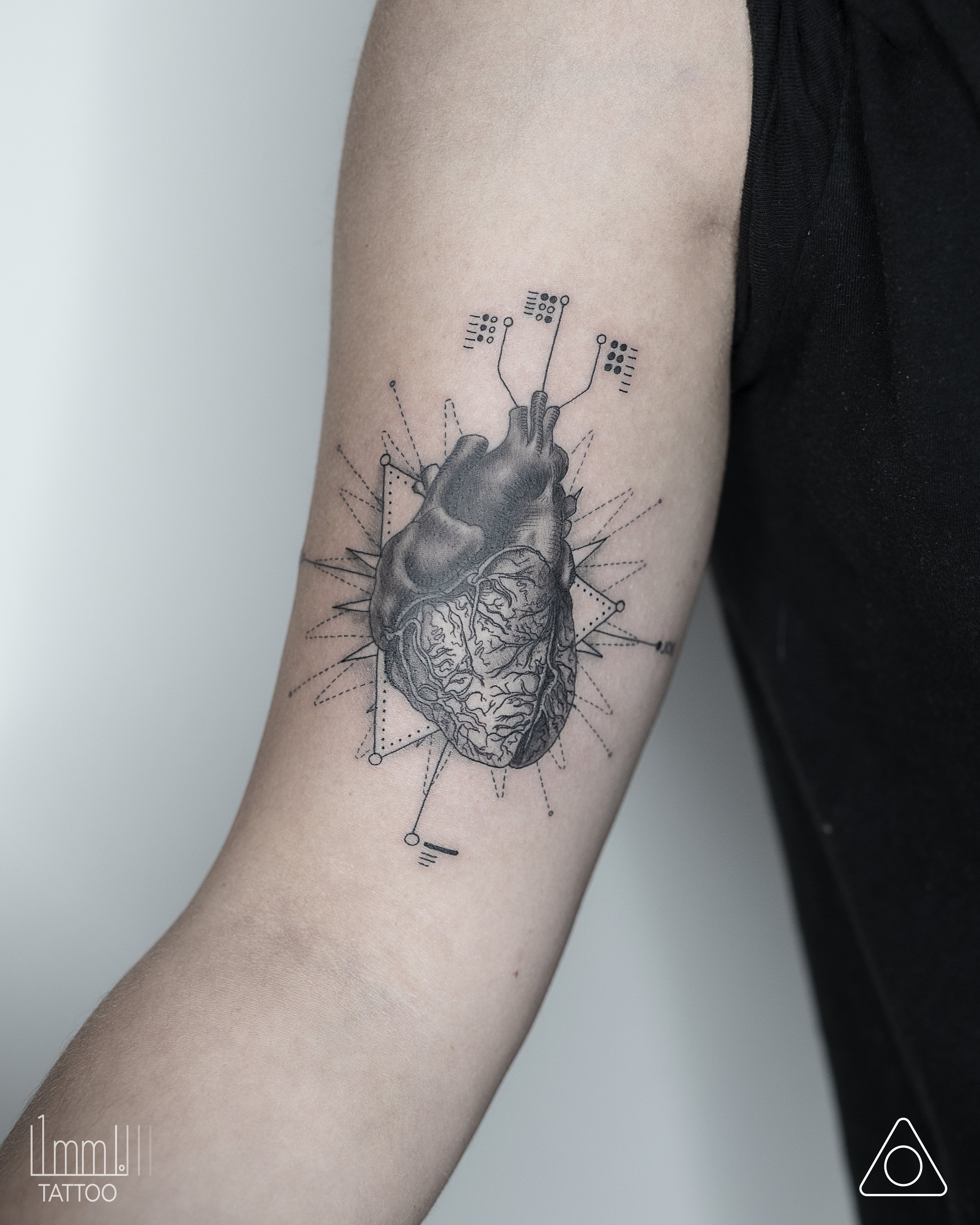 GEOMETRIC HEART