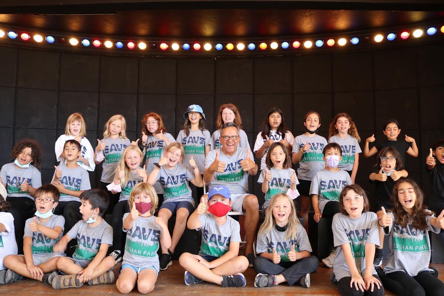 Our Co-President, Dan Reza, presented to the amazing young actors at the @losangelestheatreacademy 🎭 who gather at the Adaptive Rec Center in Elysian Park. The presentation included an energized conversation about keeping Elysian Park open and acces