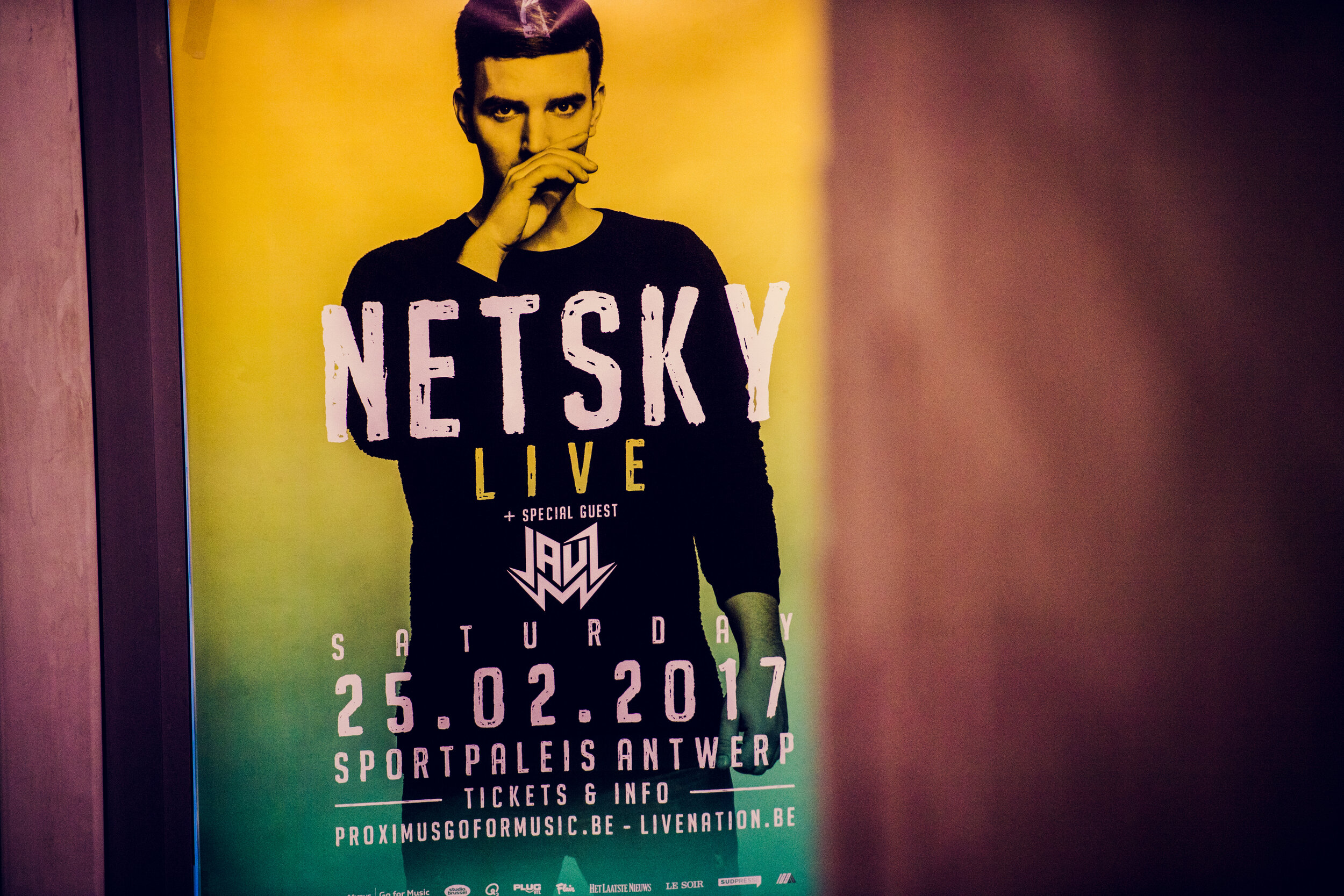 2017-02-25 - Netsky @ Sportpaleis (Antwerpen) - 02. Backstage, Random - 006.jpg