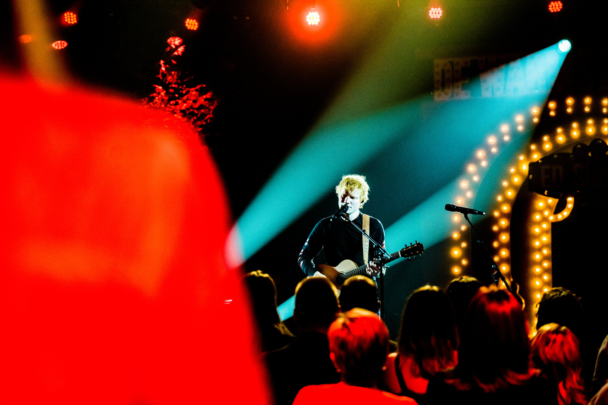 2021-10-04 - Showcase Ed Sheeran @ Vrt (Brussel) - 051.jpg