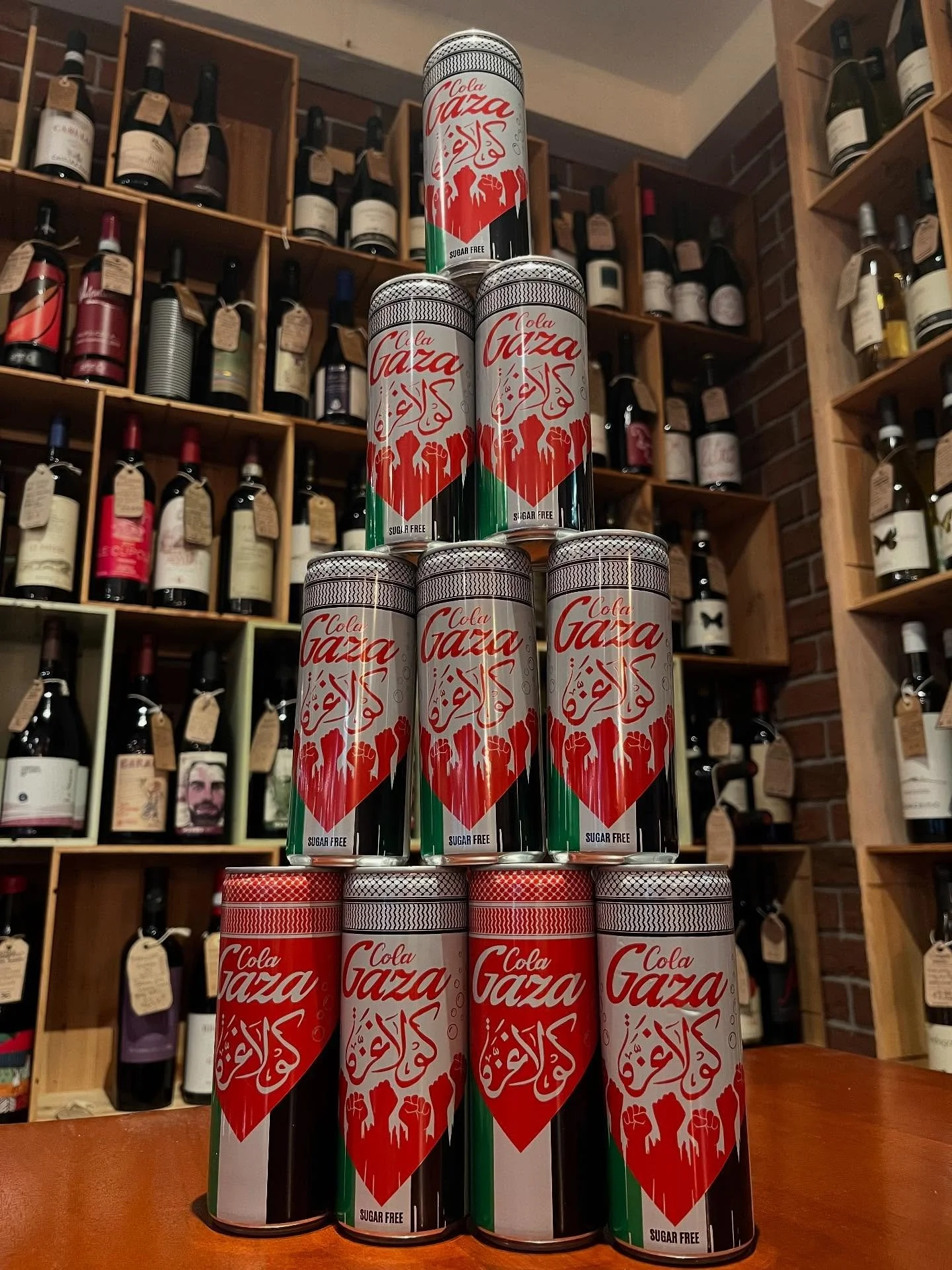 🇵🇸 Gaza Cola finally arrived in Sfuso &ndash; More Than Just a Drink 

🌍 What is Gaza Cola?
A locally produced cola brand. Every can of Gaza Cola is a statement of solidarity with the Palestinian people.
Osama Qashoo, the creator of Gaza Cola, hop