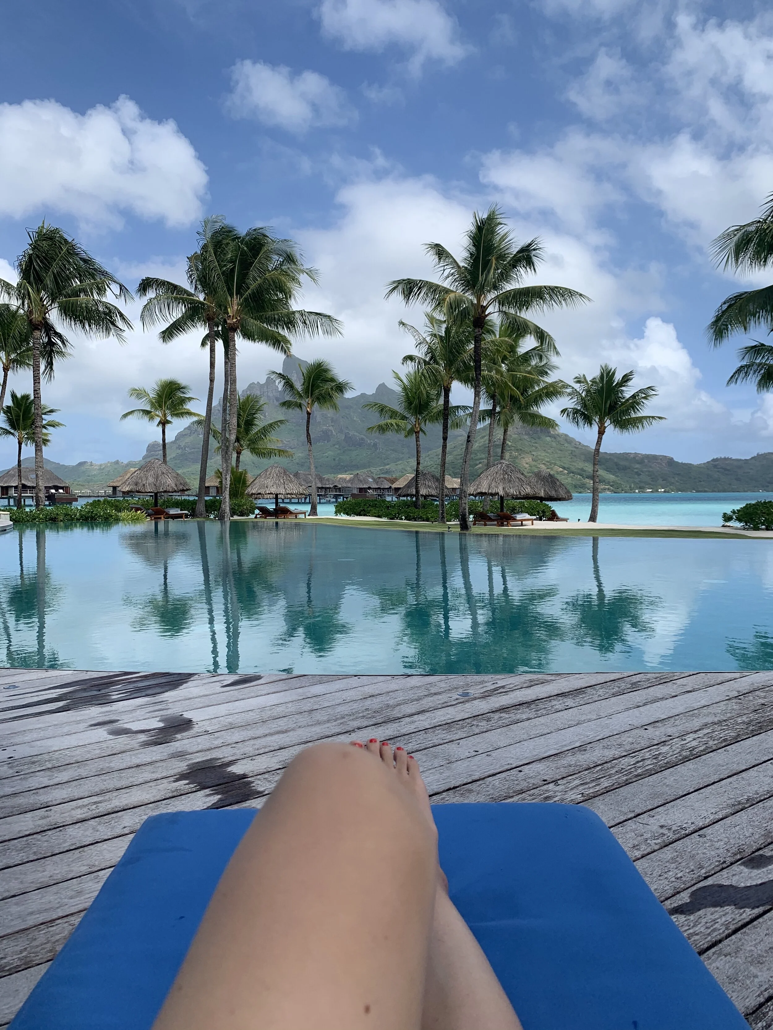 Four Seasons Bora Bora pool (Copy)