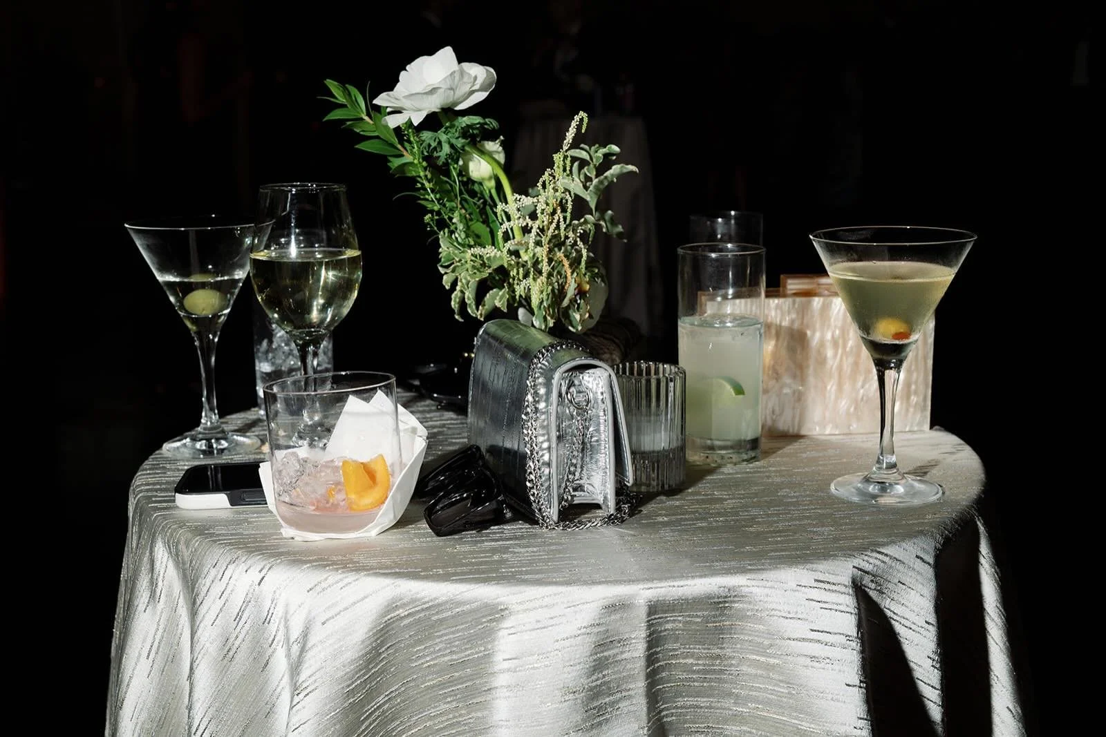 Just the essentials. 🍸

Venue + Bar: @eventsatthompsonspoint - Brick South
Couple: @junderberg16 and @sggreenspan55
Planning + Design: @pinchmeplanning
Photography: @henryandmac and @henryandmac_meghan
Videography: @estoriaweddingfilms
Caterer: @tri