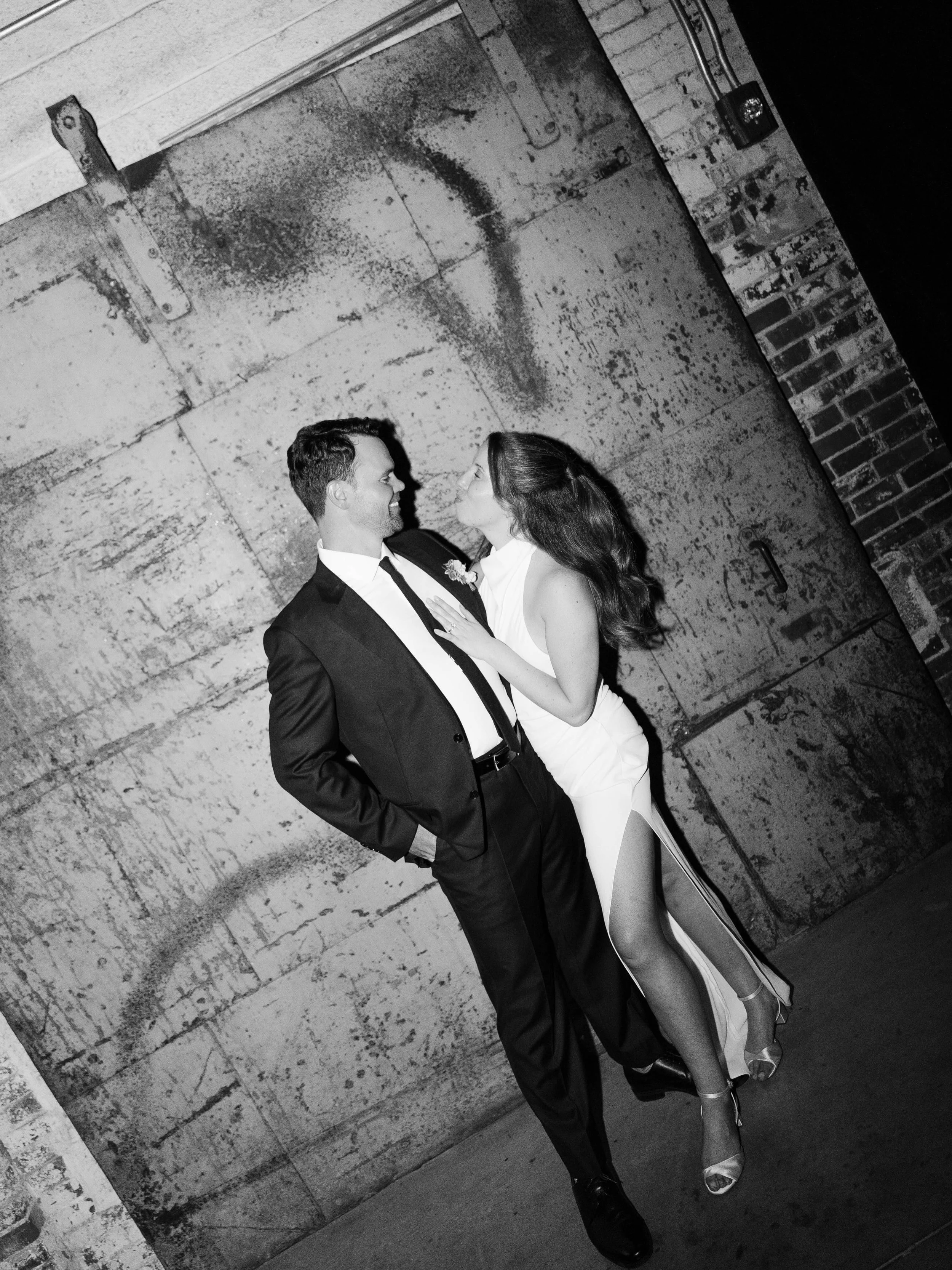 A little romance, a lot of character. 📷

Venue: @eventsatthompsonspoint Brick South 
Photographer: @mataoaricbonner.co 
Planner: @samarajosephineevents 
Rentals: @onestopeventrentals 
Catering @thewhiteapron 
Florals: @broadturn_farm 
Music: @franci