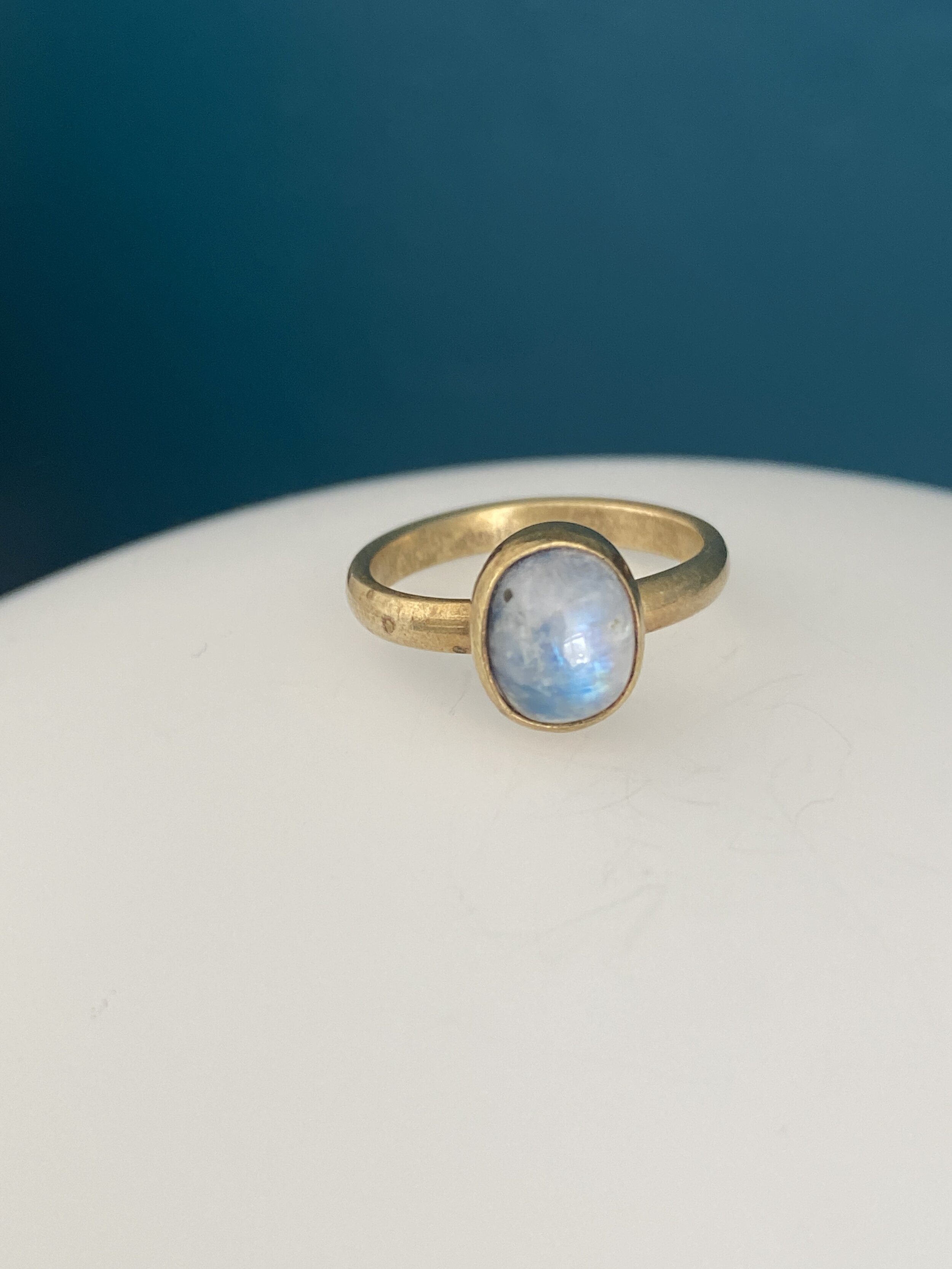 6.25 Moonstone-Brass Ring