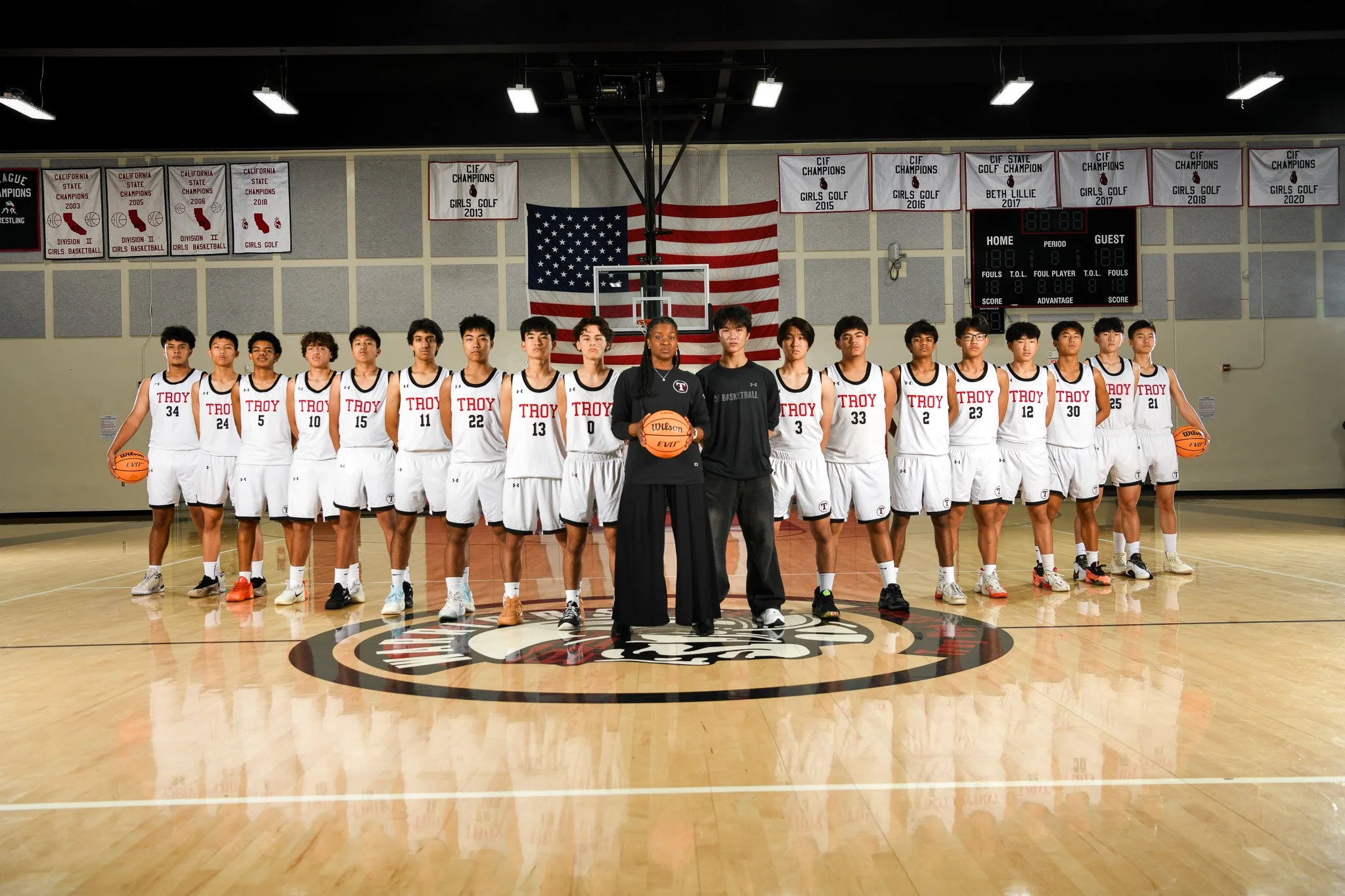 JV STANDING_FER_3098.jpg