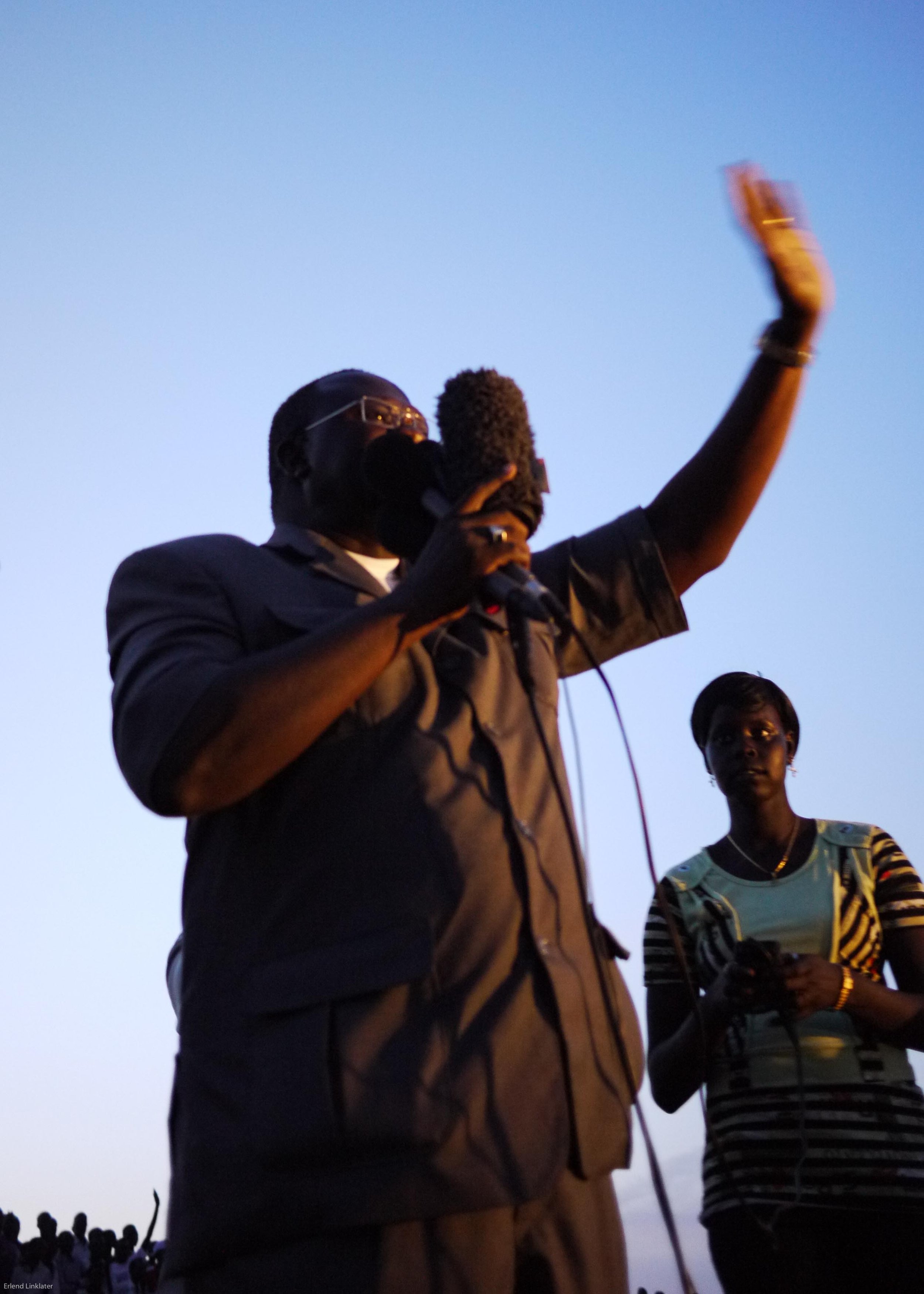 Riek Machar speaks at a campaign rally held in support of Southern Sudan becoming independent from Sudan, in his home state of Unity, Bentiu, 2011. Machar is a controversial but pivotal figure in South Sudan’s bloody past. Belonging to the Dok secti