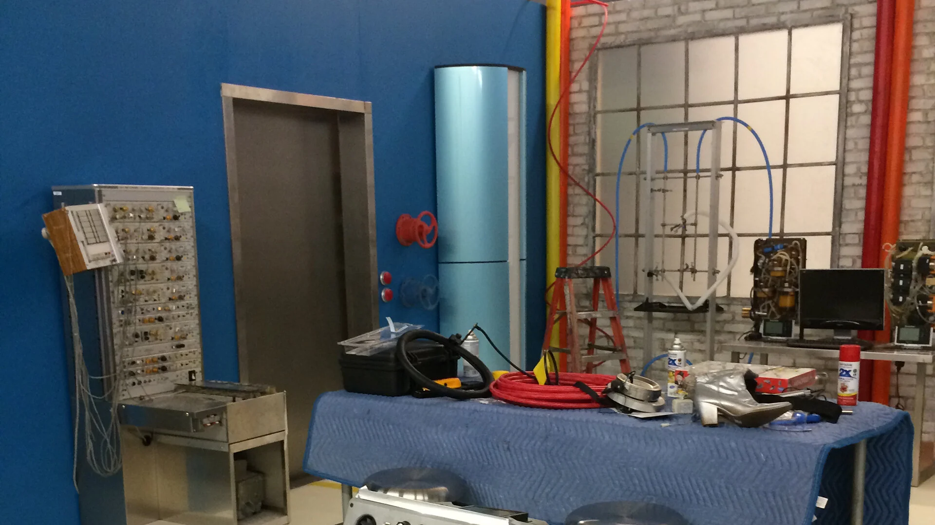 Set Construction, Scenery Rentals, Scenery Fabrication