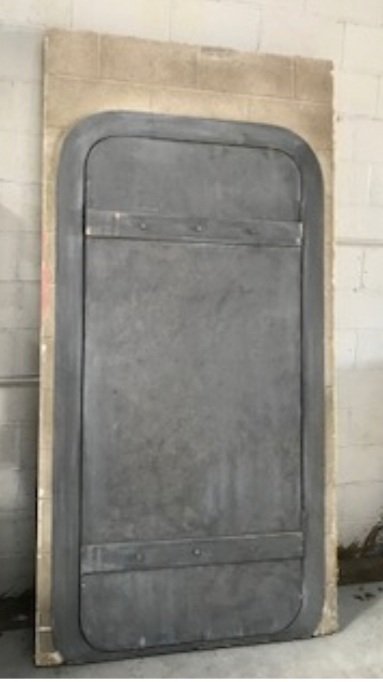 Hatch Door Flat