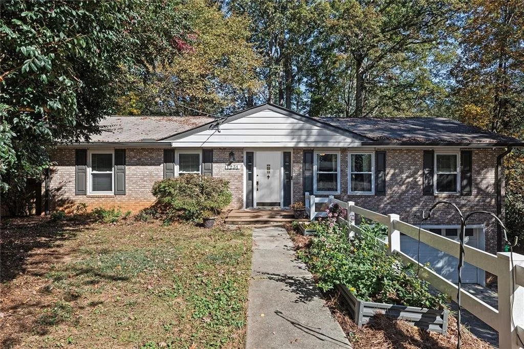 1231 Francine Ct