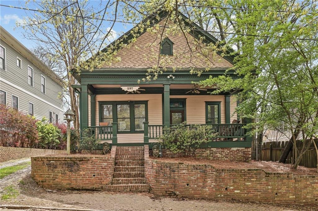 297 Bass St SE