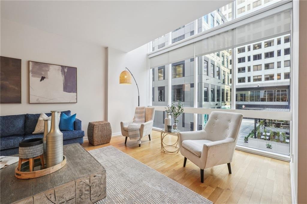 145 15th St NE Apt 206