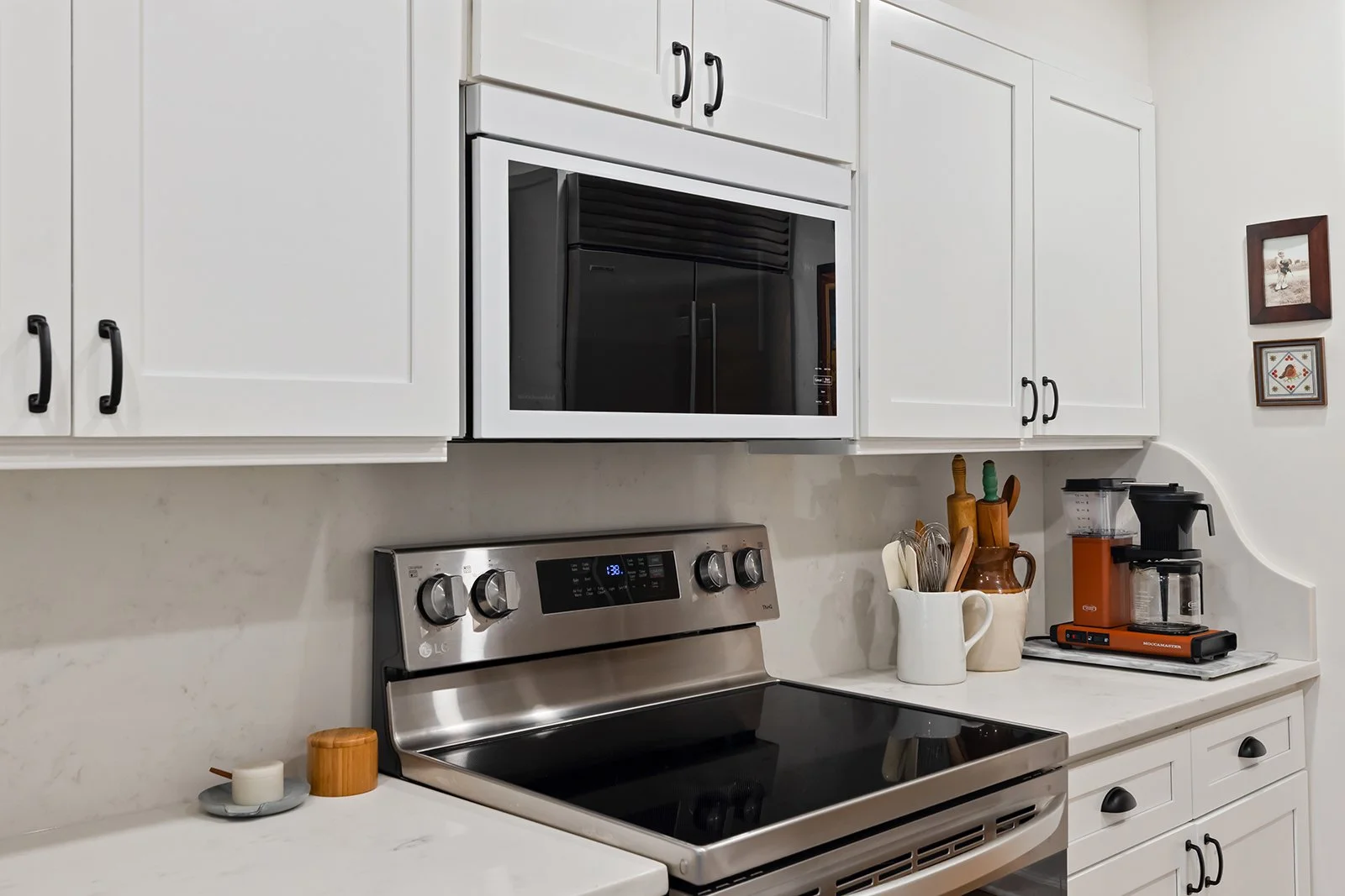 ColonyHouseUnit206-1802-WEB-016.jpg