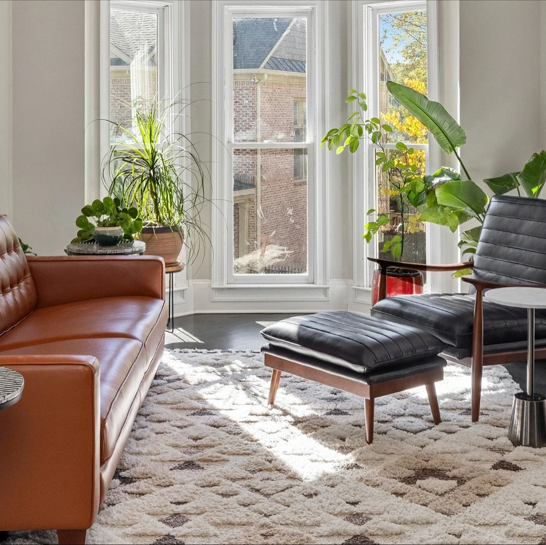 ✨New Listing in Buckhead for $800,000 ✨

It&rsquo;s hard to find a 5 🛌 &amp; 4.5 🛀 home in the heart of Buckhead at this price point. Did we mention, this home also features a 2 car garage, basement and walk out backyard. 

📍 2694 Lenox Rd NE - 14