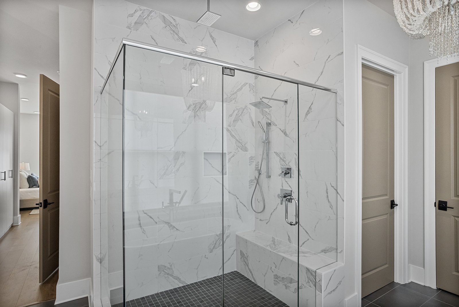 574BoulevardPlNE#12-2060-WEB-033.jpg