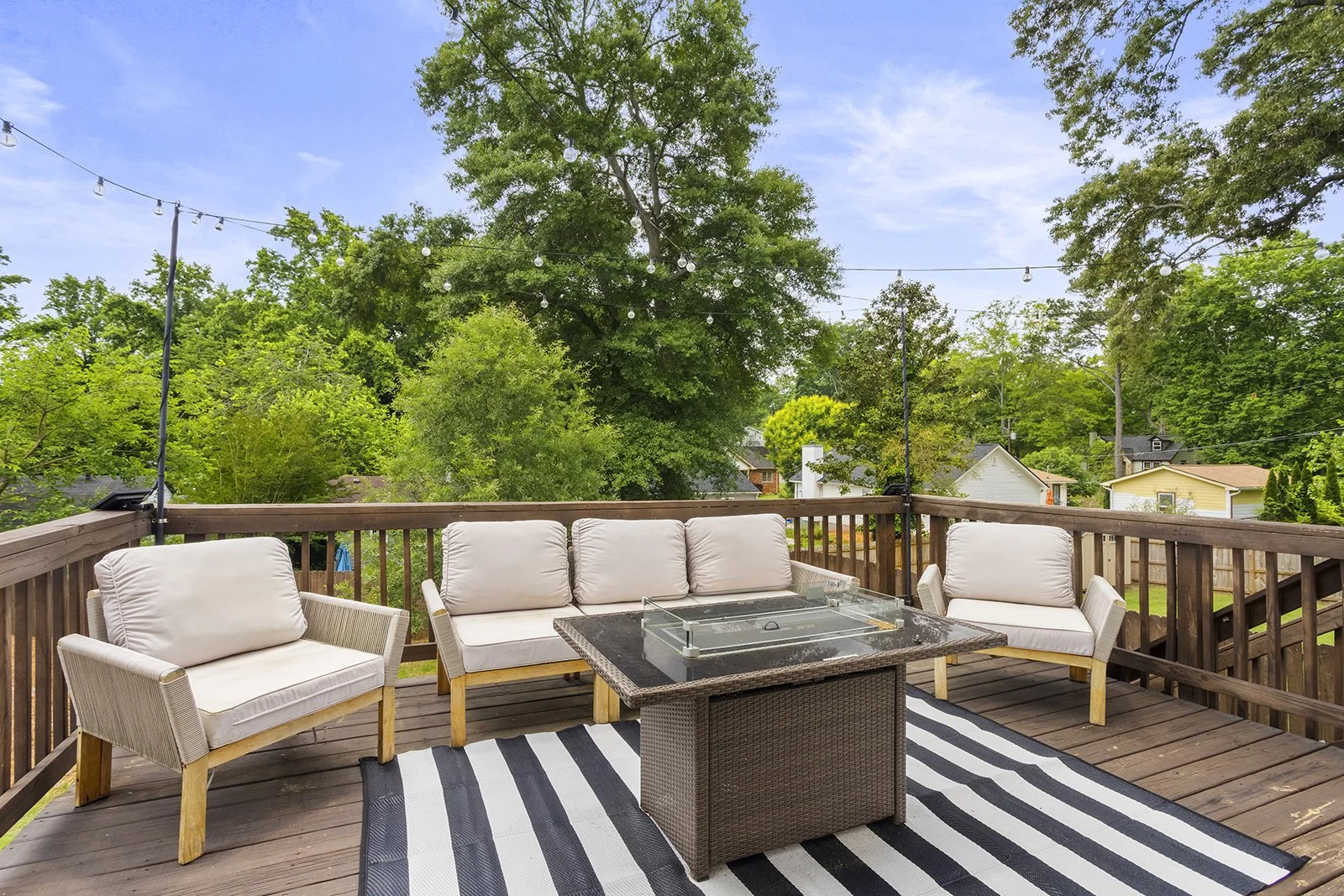 518OakDr-2080-WEB-022.jpg